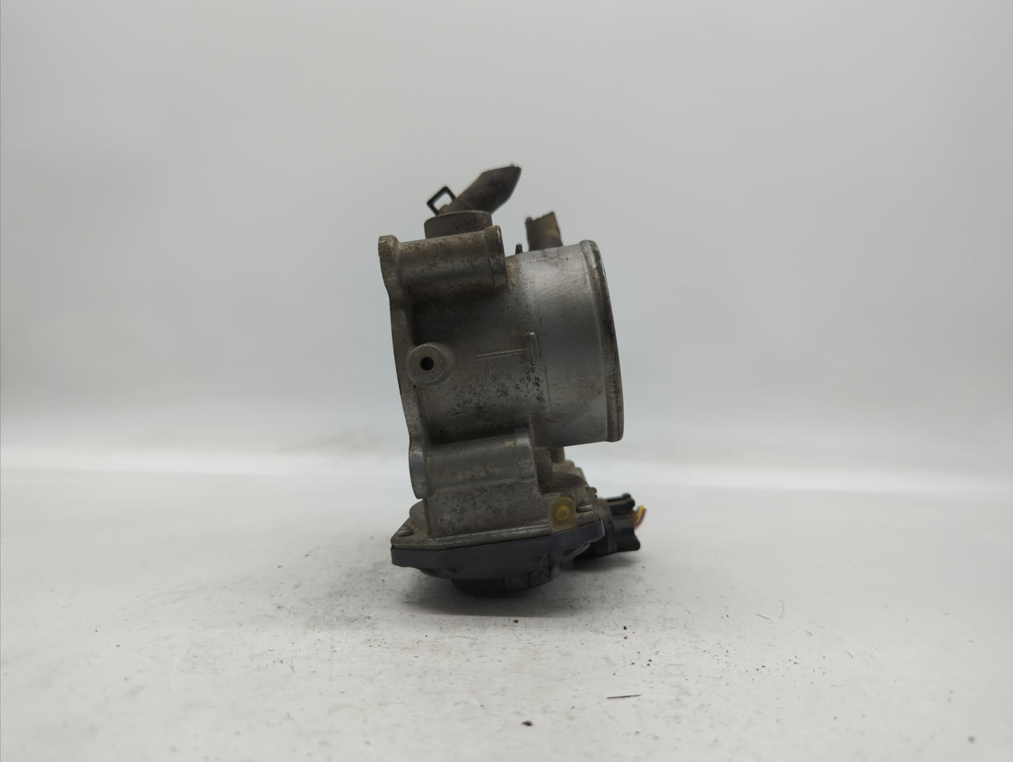 2011-2018 Hyundai Elantra Throttle Body P/N:35100-2E710 35100-2E000 Fits Fits 2011 2012 2013 2014 2015 2016 2017 2018 2019 O