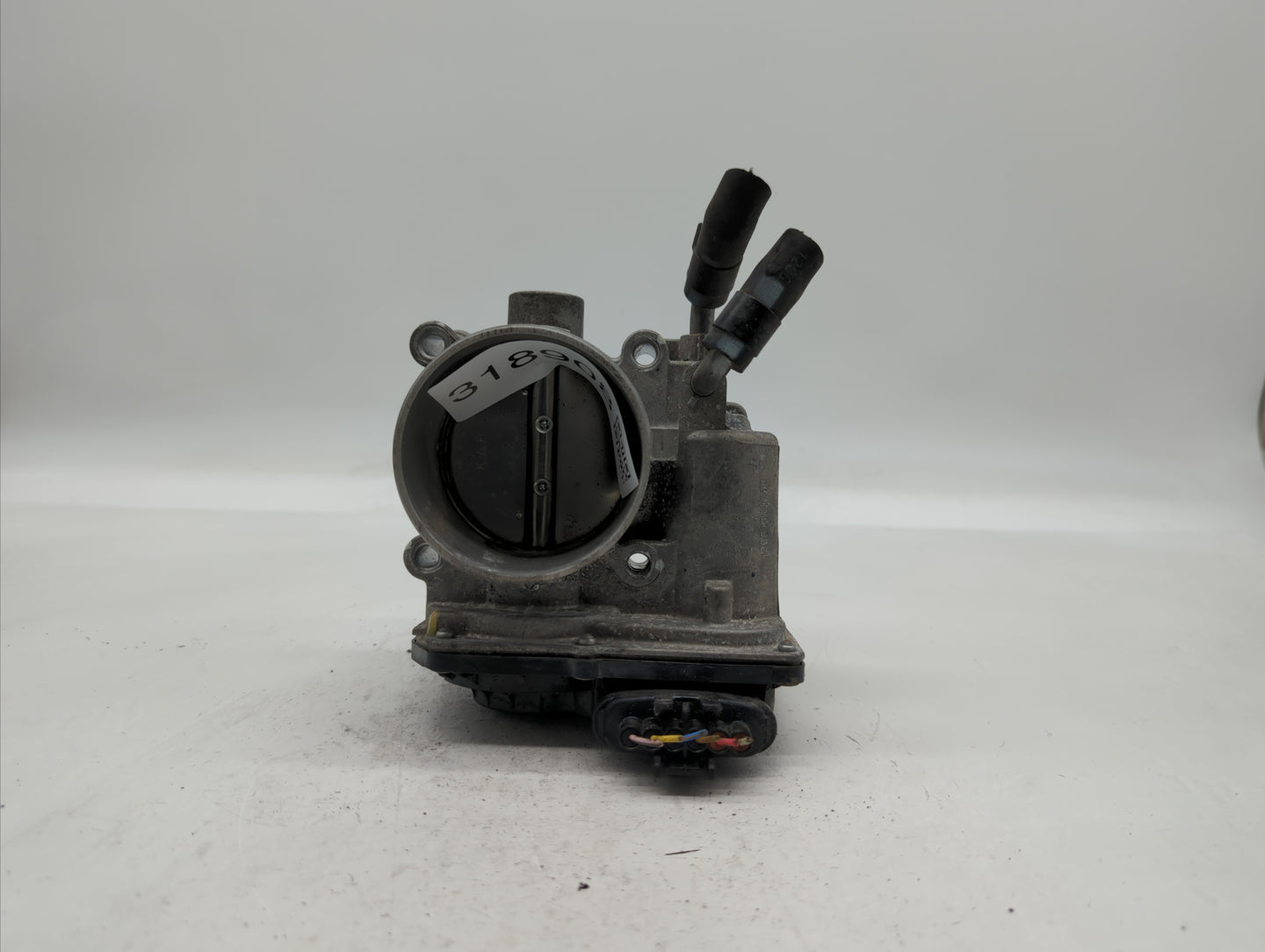 2011-2018 Hyundai Elantra Throttle Body P/N:35100-2E710 35100-2E000 Fits Fits 2011 2012 2013 2014 2015 2016 2017 2018 2019 O