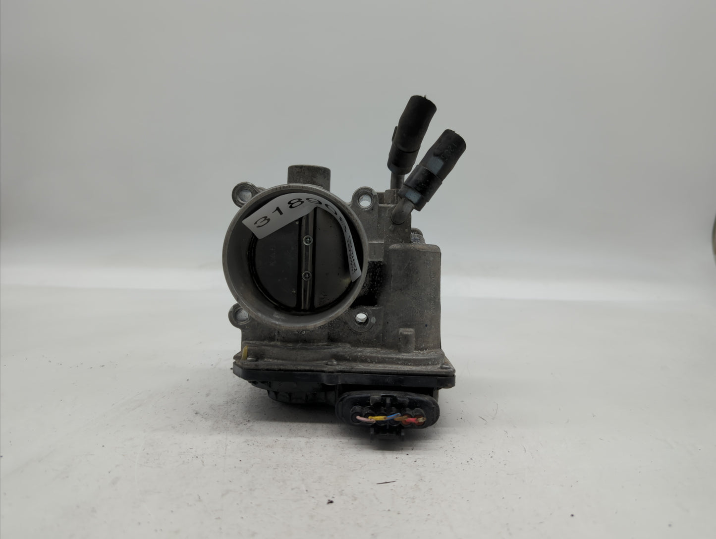 2011-2018 Hyundai Elantra Throttle Body P/N:35100-2E710 35100-2E000 Fits Fits 2011 2012 2013 2014 2015 2016 2017 2018 2019 O