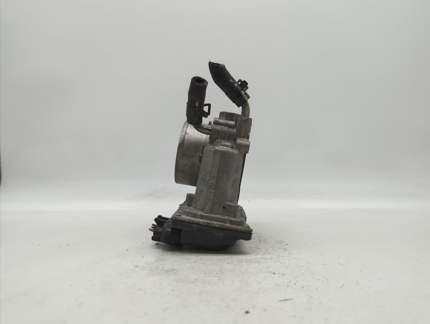 2011-2018 Hyundai Elantra Throttle Body P/N:35100-2E710 35100-2E000 Fits Fits 2011 2012 2013 2014 2015 2016 2017 2018 2019 O