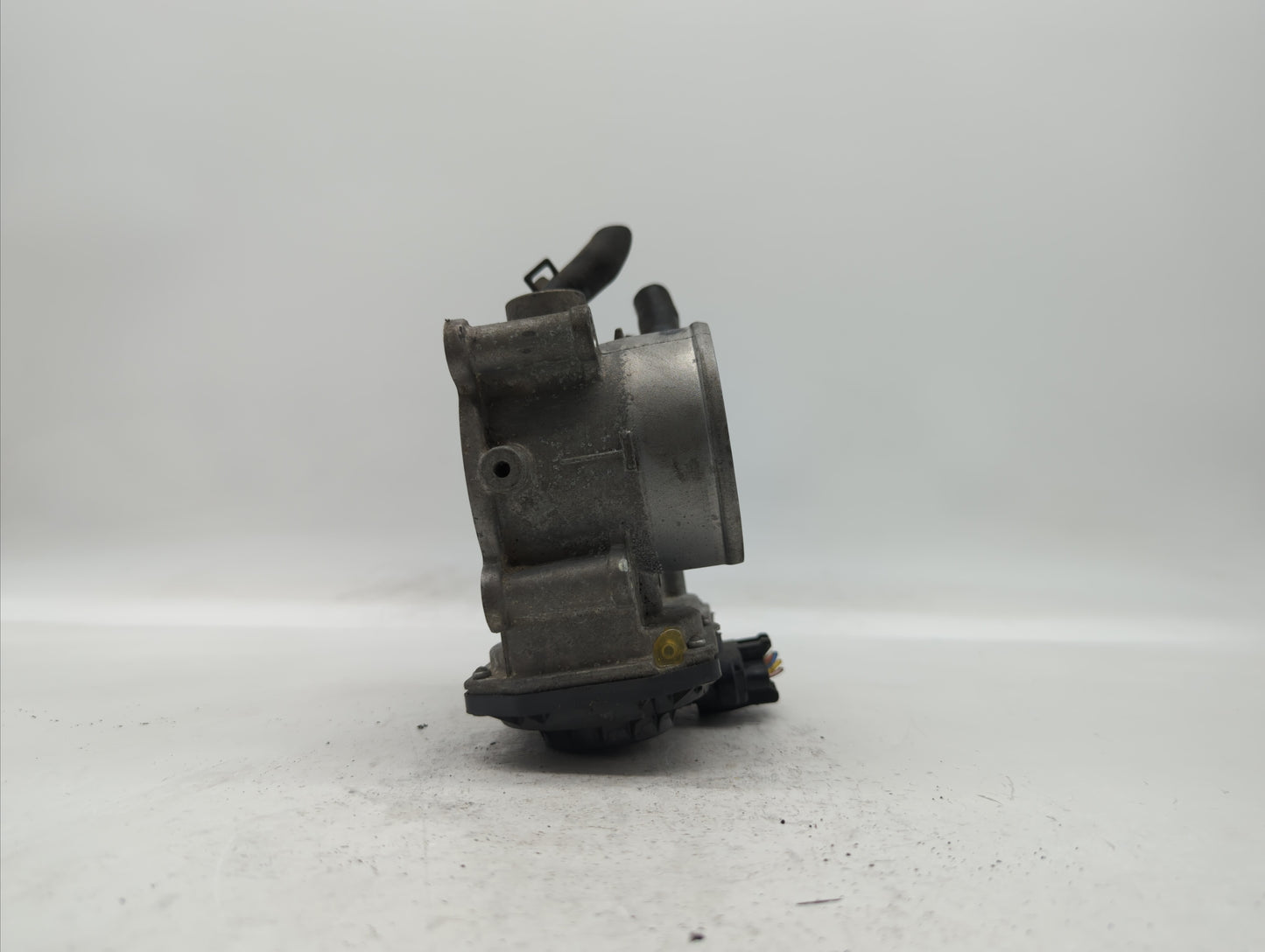 2011-2018 Hyundai Elantra Throttle Body P/N:35100-2E710 35100-2E000 Fits Fits 2011 2012 2013 2014 2015 2016 2017 2018 2019 O