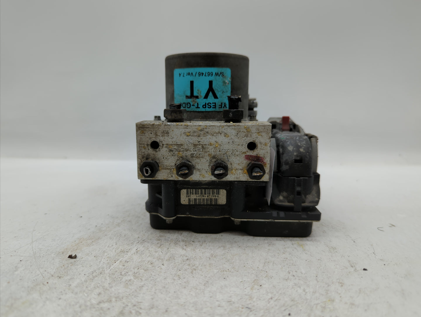 2011-2013 Hyundai Elantra ABS Pump Control Module Replacement P/N:58920-3X650 58920-3X700 Fits Fits 2011 2012 2013 OEM Used 