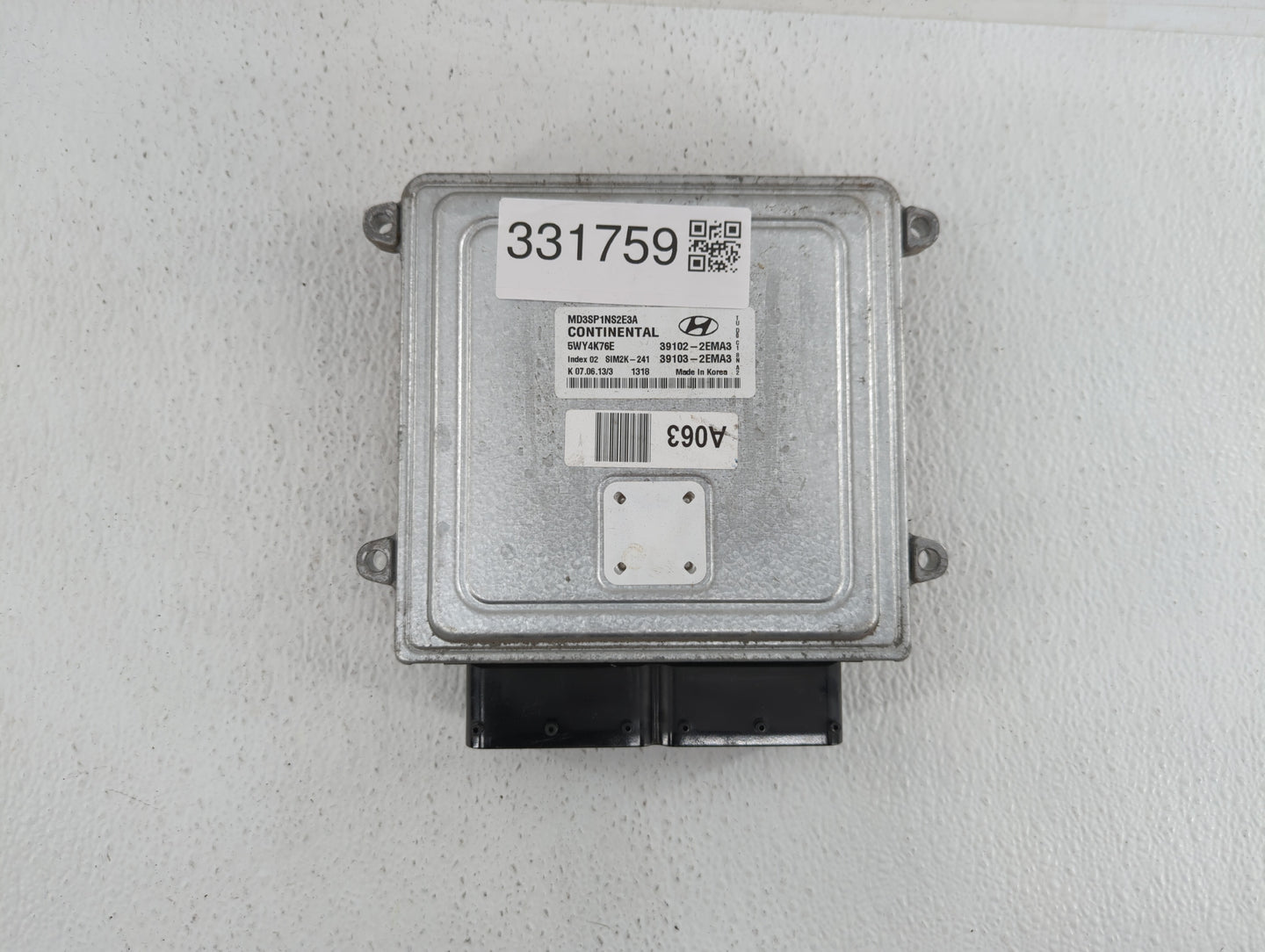 2011-2013 Hyundai Elantra PCM Engine Control Computer ECU ECM PCU OEM P/N:39102-2EMN2 39103-2EMN2 Fits Fits 2011 2012 2013 O