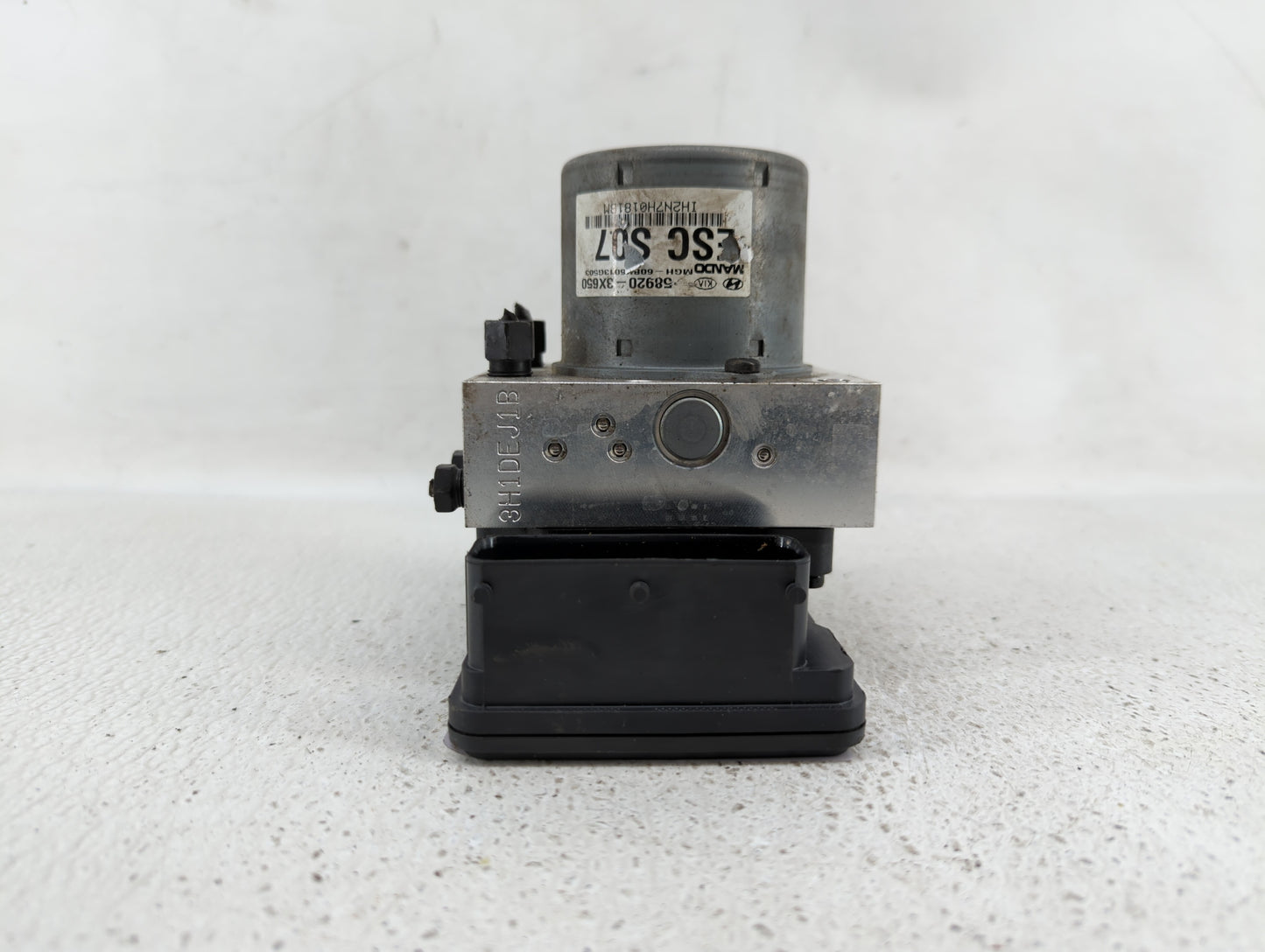 2012-2013 Hyundai Elantra ABS Pump Control Module Replacement P/N:58920-3X650 Fits Fits 2012 2013 OEM Used Auto Parts - Oemu