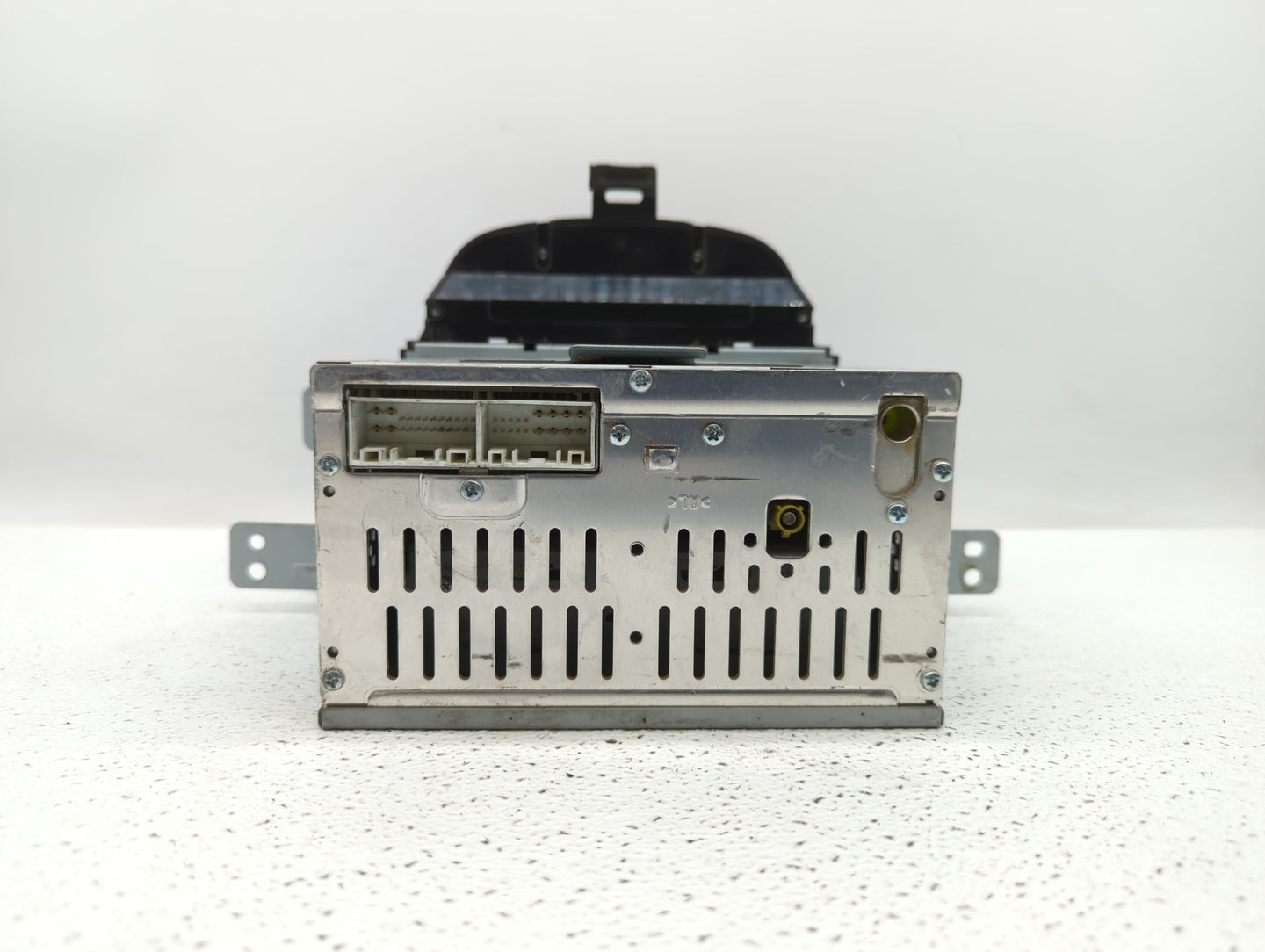 2013 Hyundai Elantra Radio AM FM Cd Player Receiver Replacement P/N:96170-3X165RA5 Fits OEM Used Auto Parts - Oemusedautopar