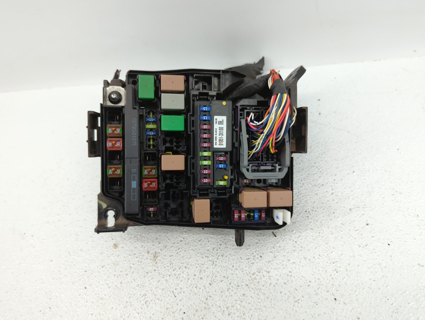 2011-2013 Hyundai Elantra Fusebox Fuse Box Panel Relay Module P/N:VS912003Y054UA 1302260016 Fits Fits 2011 2012 2013 OEM Use