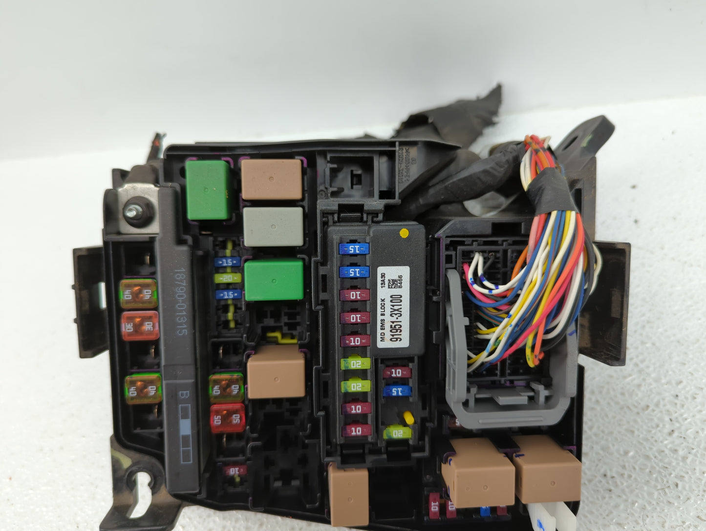 2011-2013 Hyundai Elantra Fusebox Fuse Box Panel Relay Module P/N:VS912003Y054UA 1302260016 Fits Fits 2011 2012 2013 OEM Use