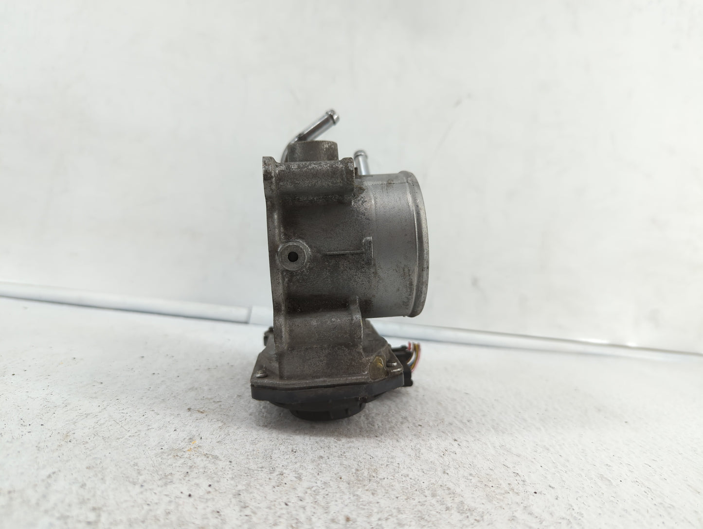 2011-2018 Hyundai Elantra Throttle Body P/N:35100-2E000 1302150124 Fits Fits 2011 2012 2013 2014 2015 2016 2017 2018 2019 OE