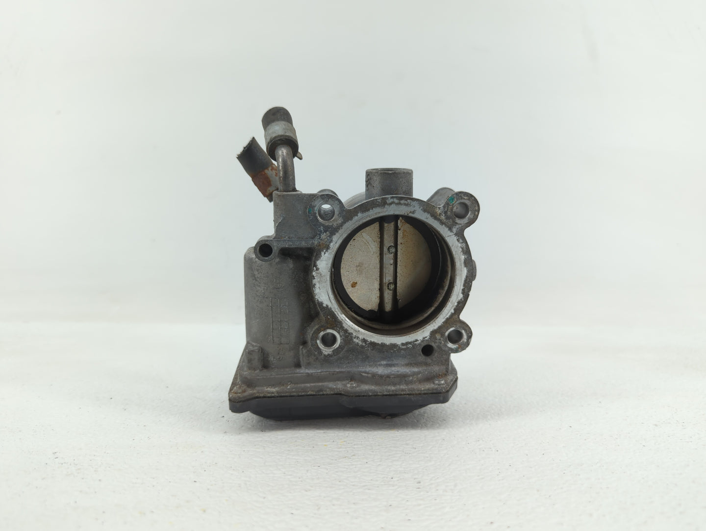 2011-2018 Hyundai Elantra Throttle Body P/N:35100-2E000 1302150124 Fits Fits 2011 2012 2013 2014 2015 2016 2017 2018 2019 OE
