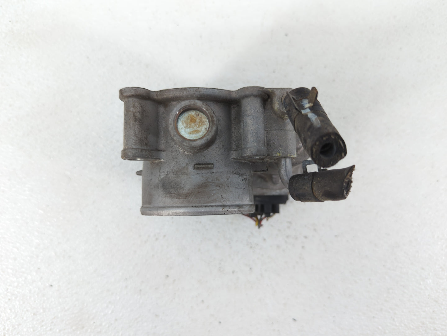 2011-2018 Hyundai Elantra Throttle Body P/N:35100-2E000 1302150124 Fits Fits 2011 2012 2013 2014 2015 2016 2017 2018 2019 OE