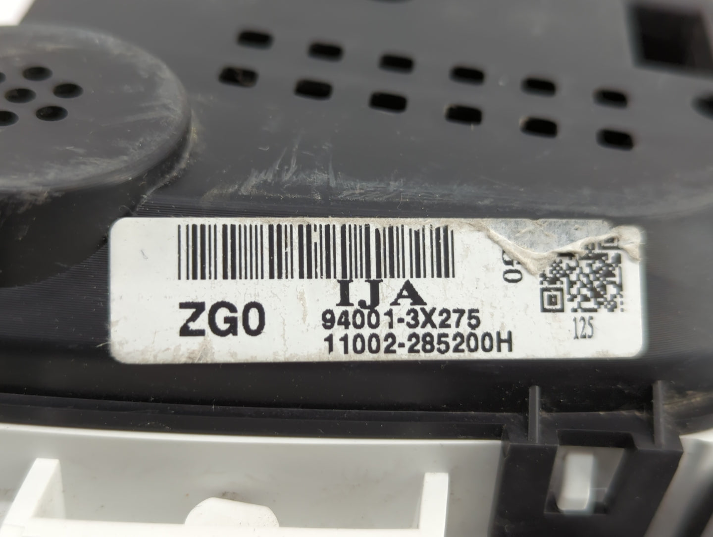 2013 Hyundai Elantra Instrument Cluster Speedometer Gauges P/N:94001-3X275 94001-3X520 Fits OEM Used Auto Parts - Oemusedaut