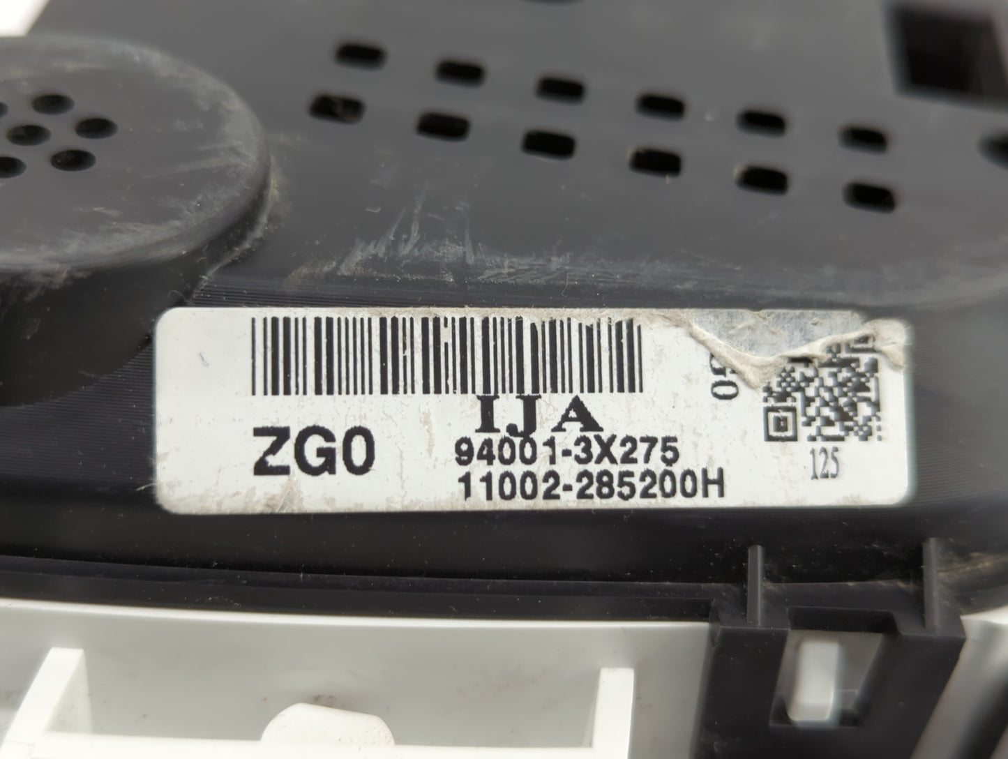 2013 Hyundai Elantra Instrument Cluster Speedometer Gauges P/N:94001-3X275 94001-3X520 Fits OEM Used Auto Parts - Oemusedaut