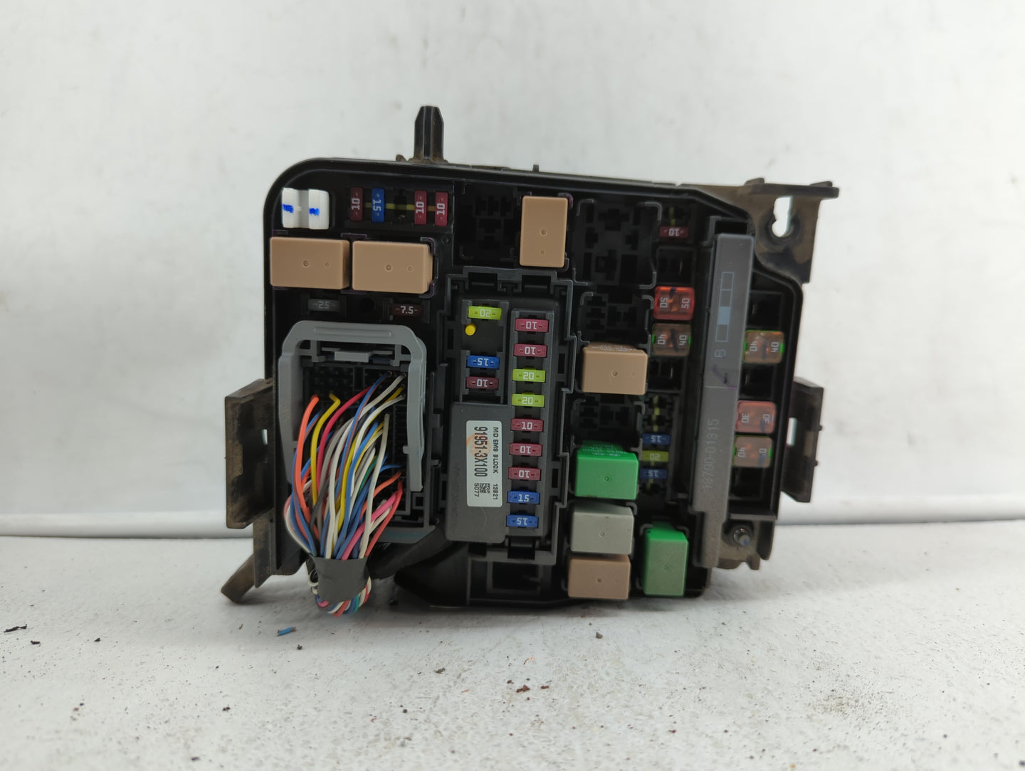 2011-2013 Hyundai Elantra Fusebox Fuse Box Panel Relay Module P/N:VS912003Y054UA 1302260016 Fits Fits 2011 2012 2013 OEM Use