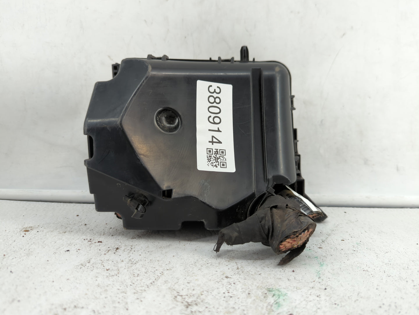 2011-2013 Hyundai Elantra Fusebox Fuse Box Panel Relay Module P/N:VS912003Y054UA 1302260016 Fits Fits 2011 2012 2013 OEM Use