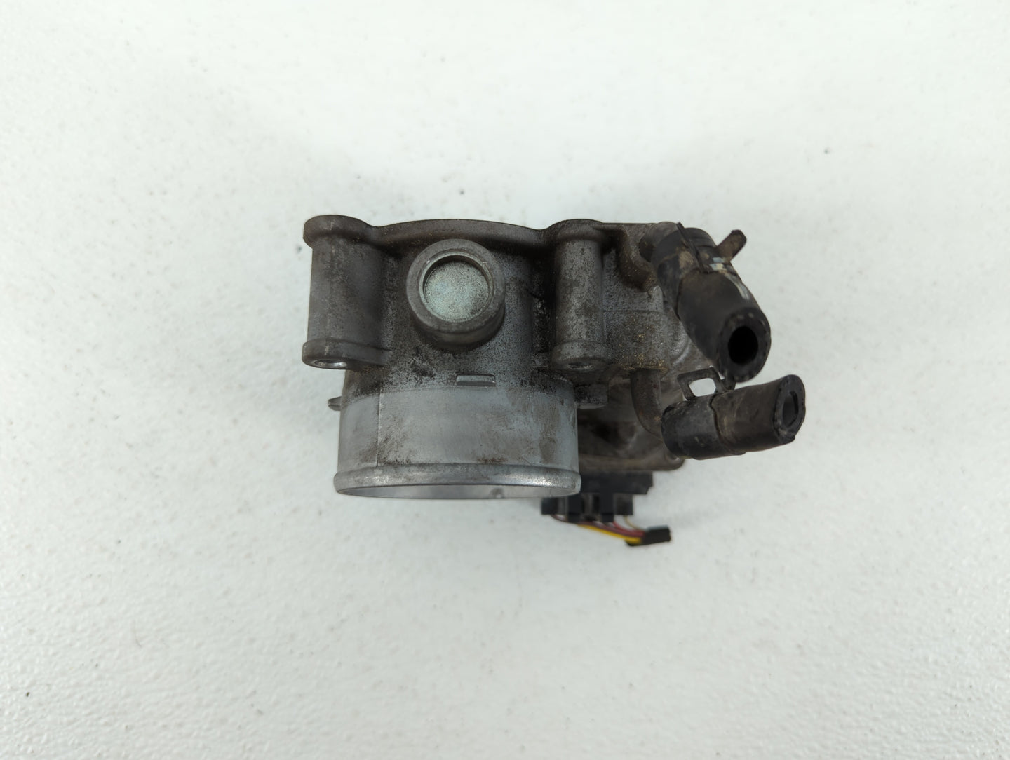 2011-2018 Hyundai Elantra Throttle Body P/N:35100-2E000 1302150124 Fits Fits 2011 2012 2013 2014 2015 2016 2017 2018 2019 OE