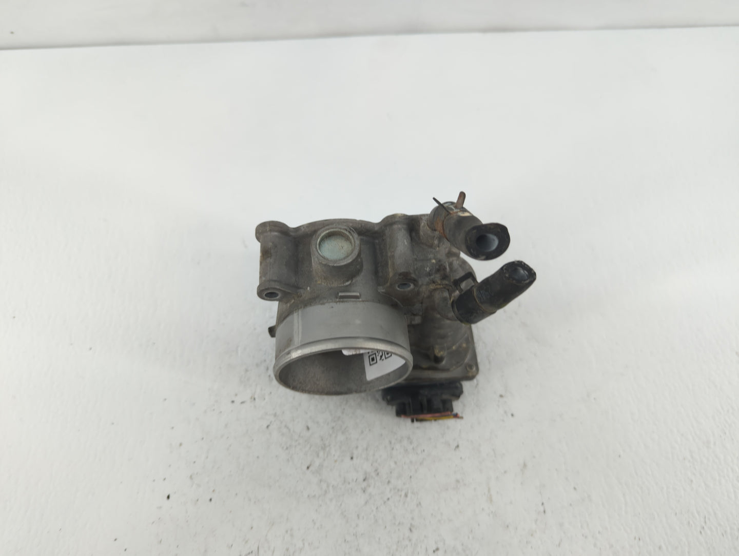 2013-2014 Hyundai Elantra Throttle Body P/N:35100-2E400 35100-2E000 Fits Fits 2012 2013 2014 2015 2016 2018 2019 OEM Used Au
