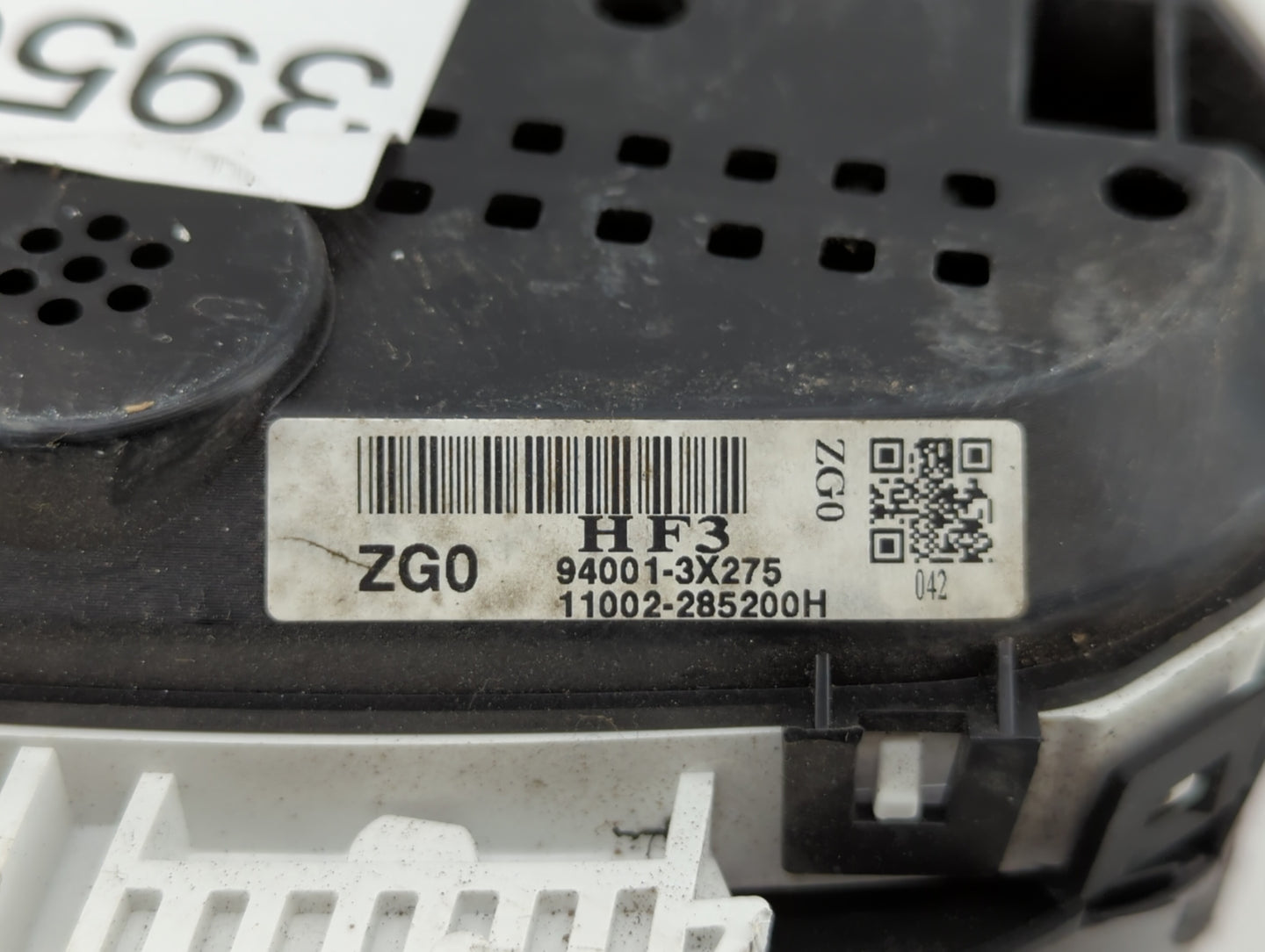 2013 Hyundai Elantra Instrument Cluster Speedometer Gauges P/N:94001-3X275 94001-3X520 Fits OEM Used Auto Parts - Oemusedaut