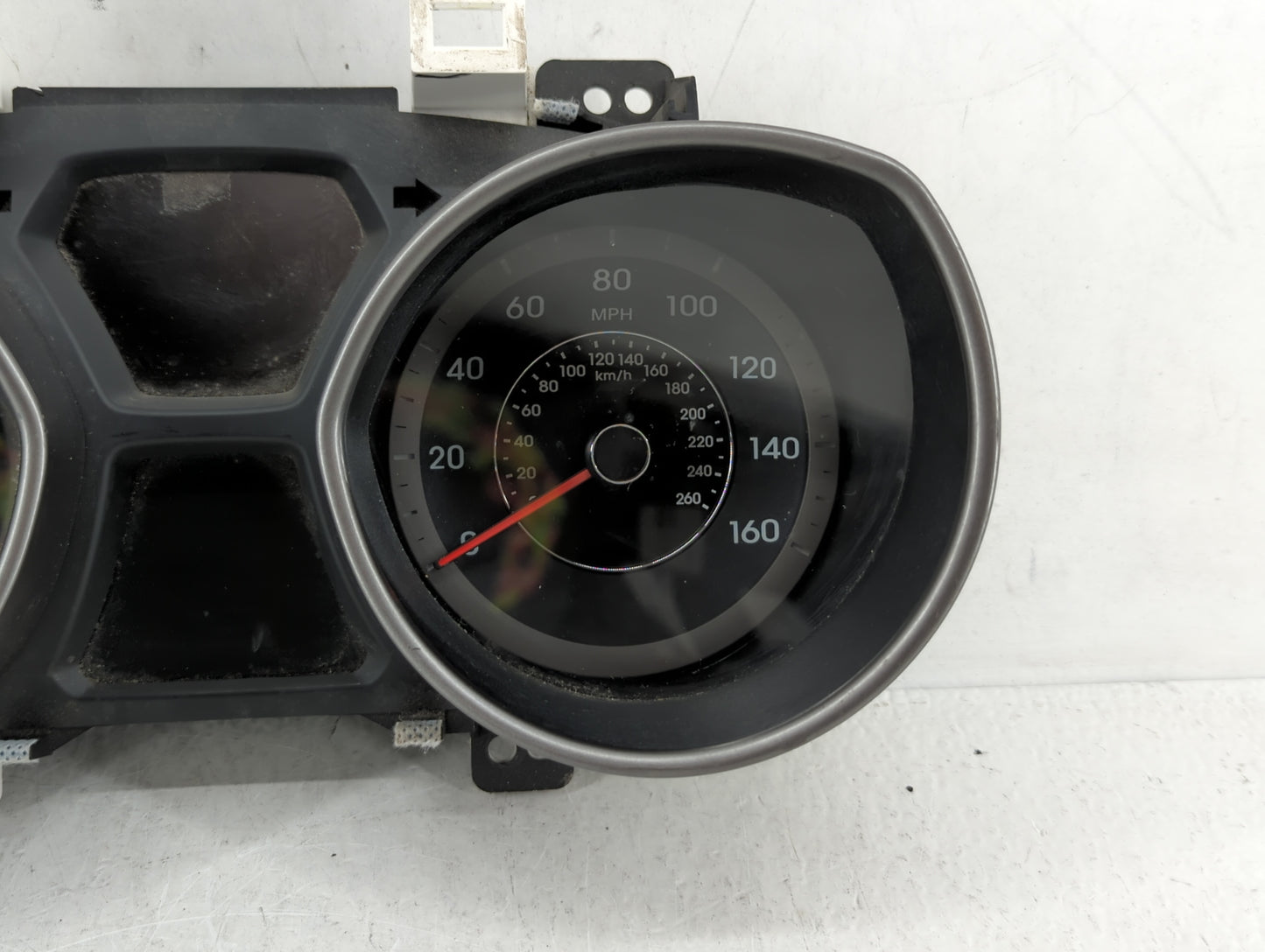 2013 Hyundai Elantra Instrument Cluster Speedometer Gauges P/N:94001-3X275 94001-3Y520 Fits OEM Used Auto Parts - Oemusedaut