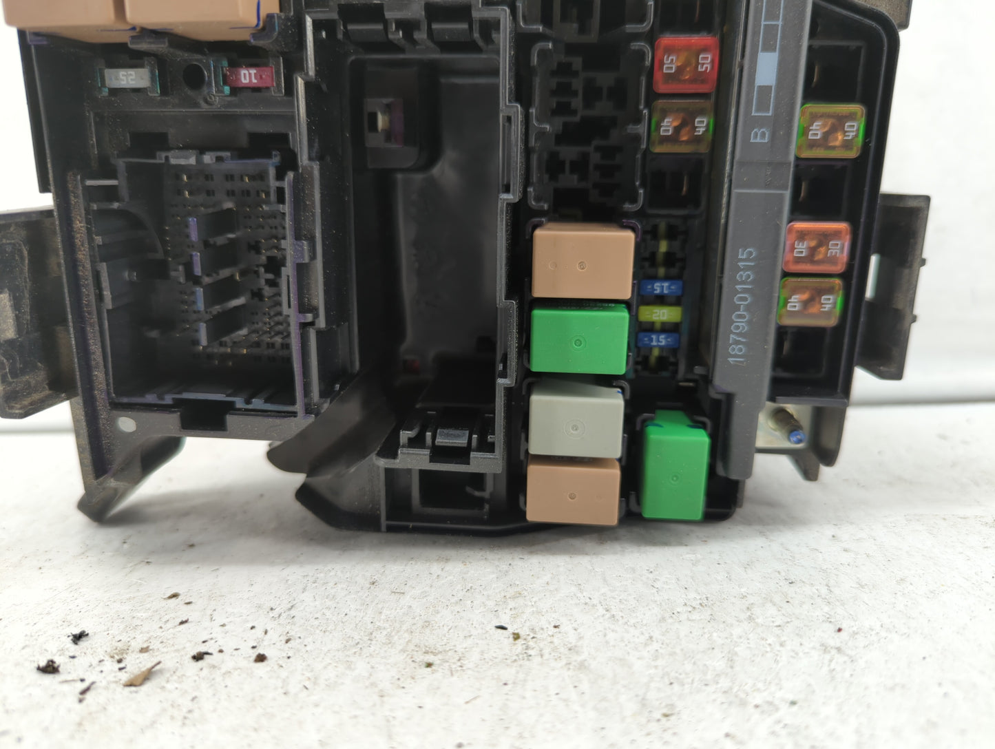 2011-2013 Hyundai Elantra Fusebox Fuse Box Panel Relay Module P/N:VS912003Y054UA 1302260016 Fits Fits 2011 2012 2013 OEM Use