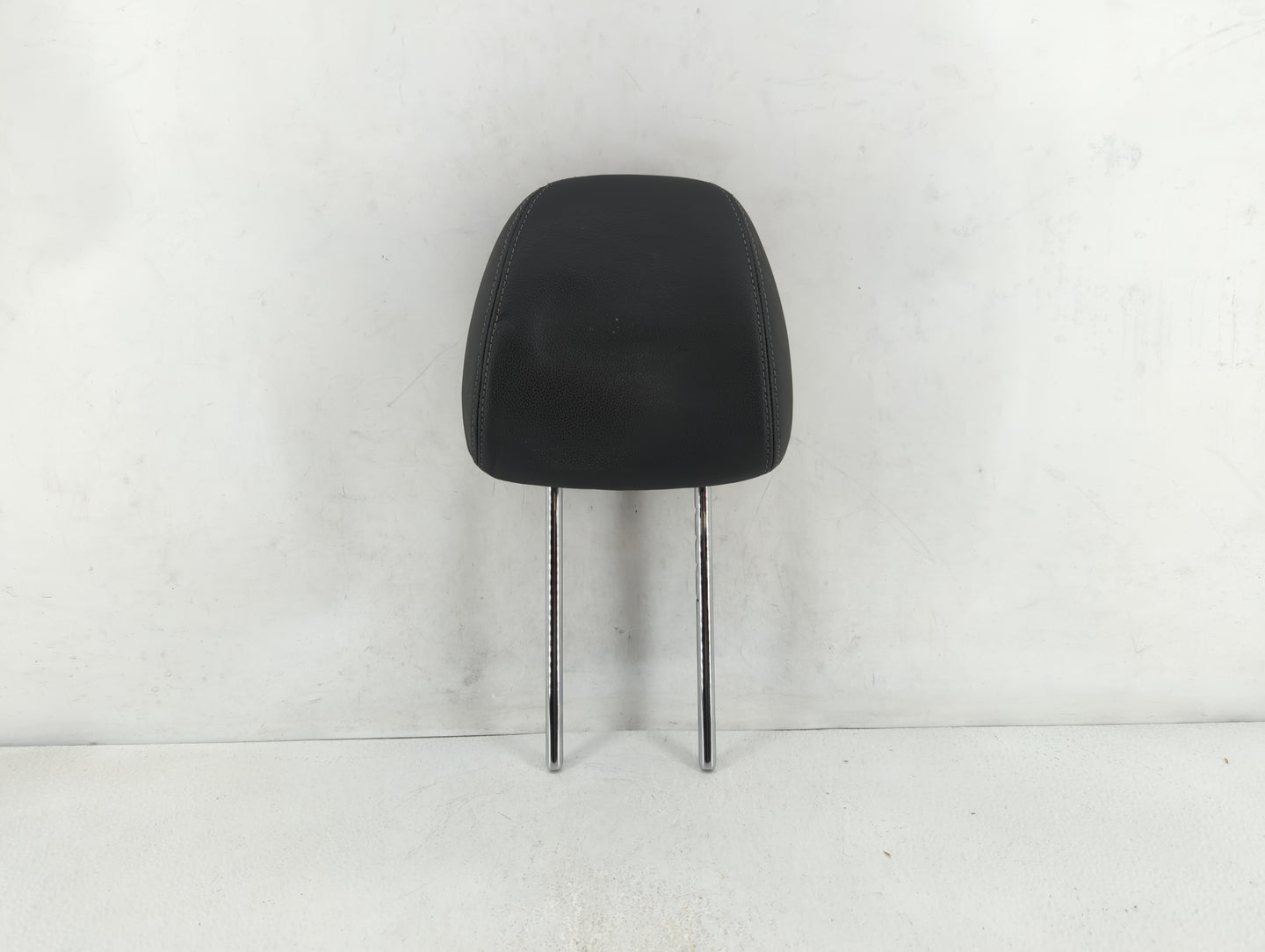 2013 Hyundai Elantra Headrest Head Rest Front Driver Passenger Seat Fits OEM Used Auto Parts - Oemusedautoparts1.com