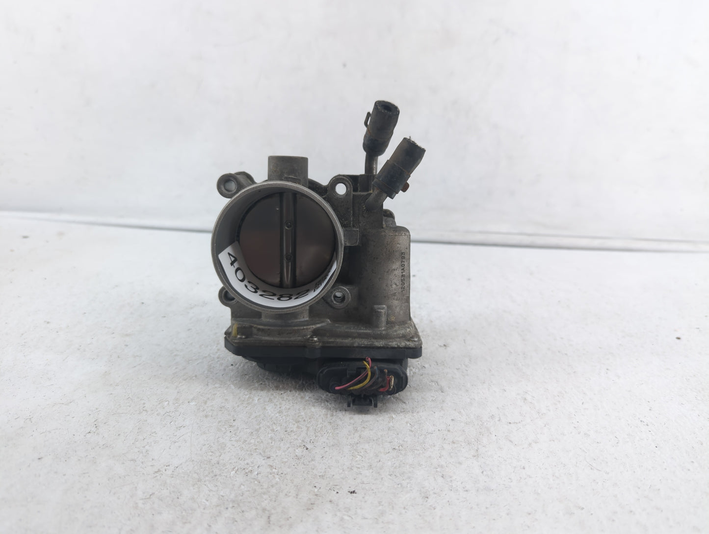 2013-2014 Hyundai Elantra Throttle Body P/N:35100-2E400 35100-2E000 Fits Fits 2012 2013 2014 2015 2016 2018 2019 2020 2021 O