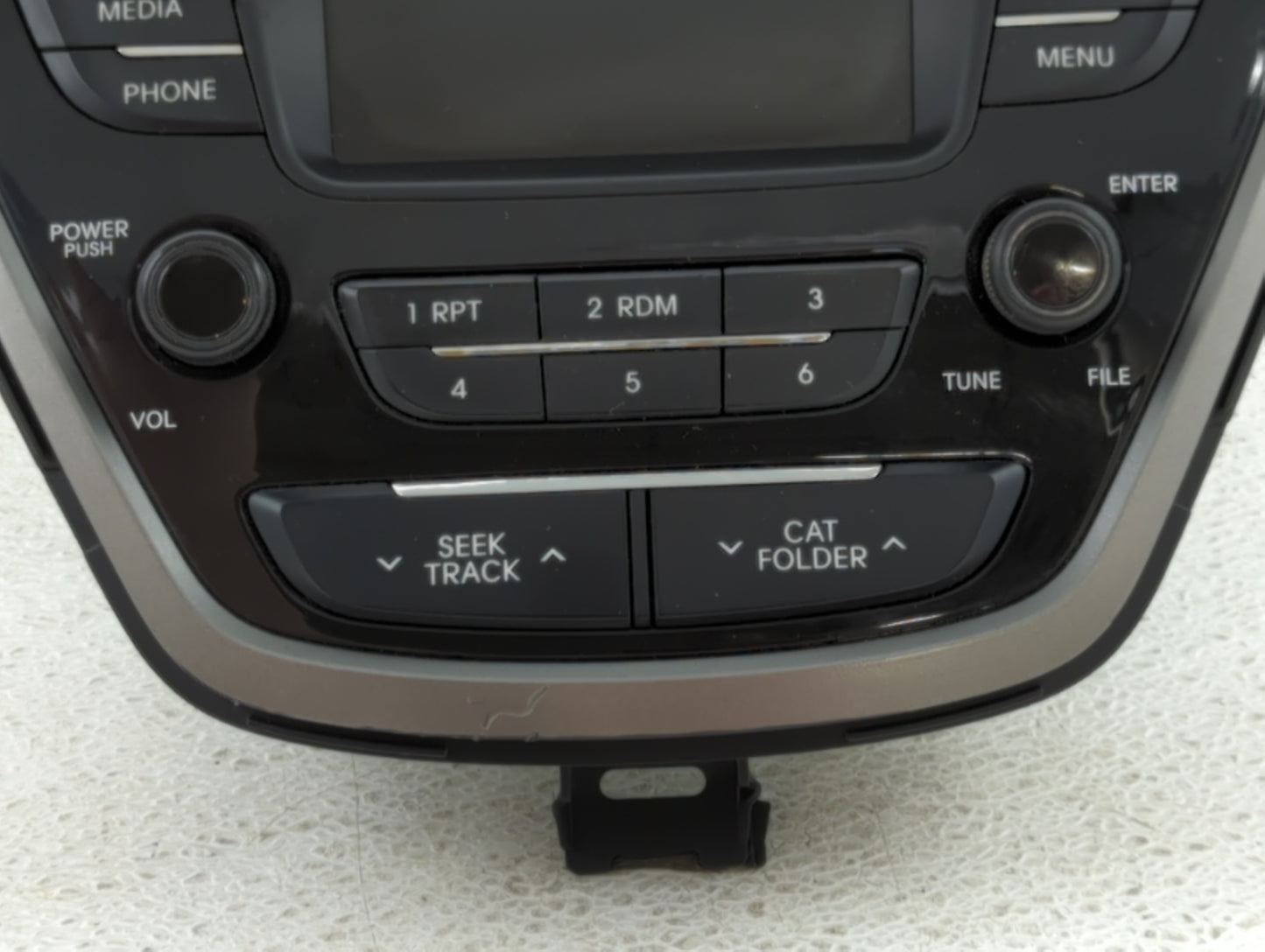 2013-2013 Hyundai Elantra Am Fm Cd Player Radio Receiver - Oemusedautoparts1.com