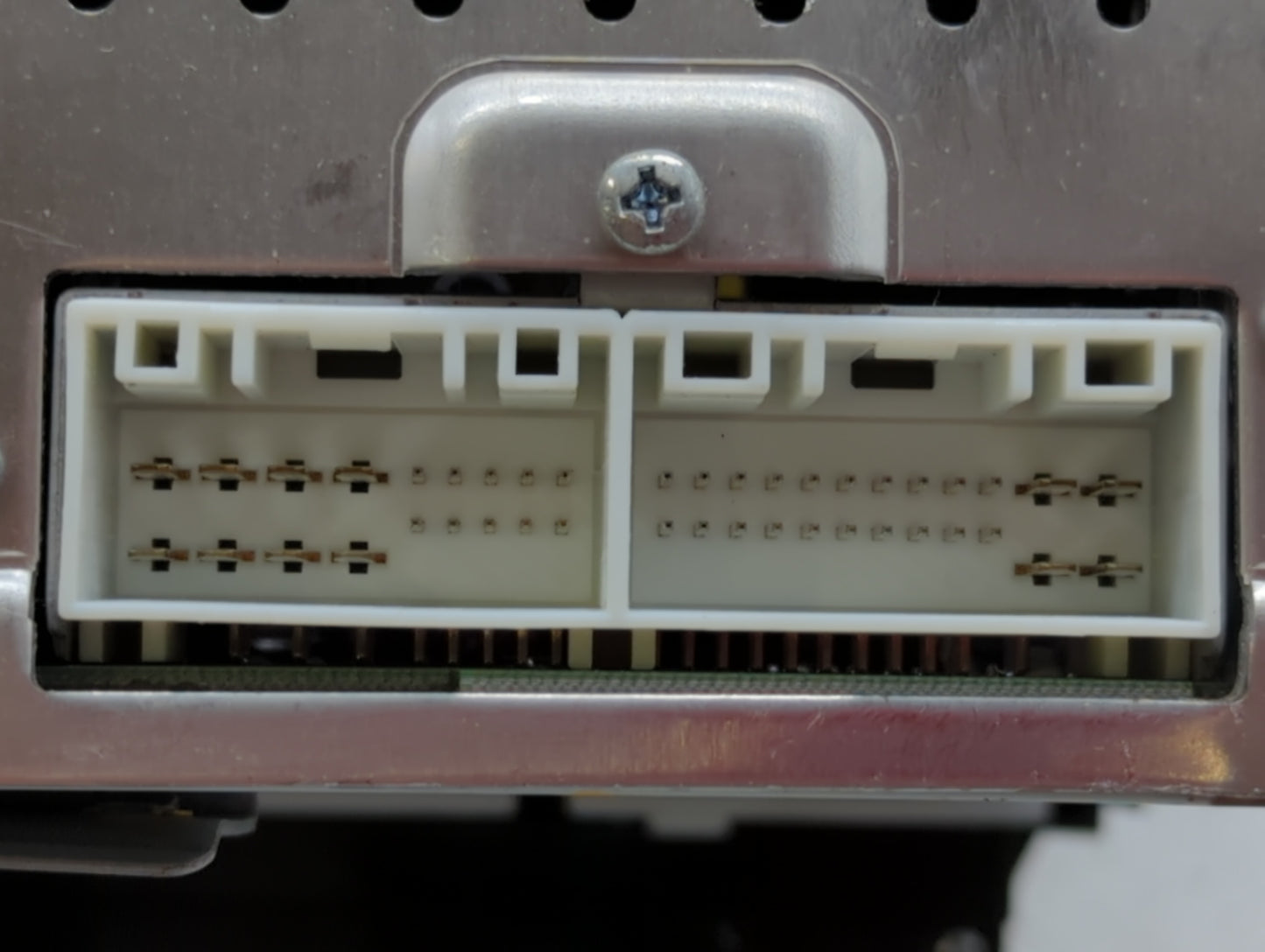 2013-2013 Hyundai Elantra Am Fm Cd Player Radio Receiver - Oemusedautoparts1.com
