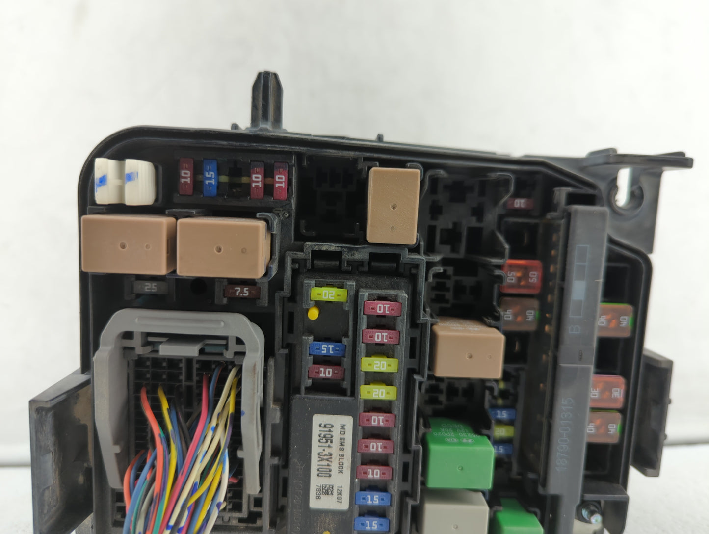 2011-2013 Hyundai Elantra Fusebox Fuse Box Panel Relay Module P/N:VS912003Y064UA 912053X094 Fits Fits 2011 2012 2013 OEM Use