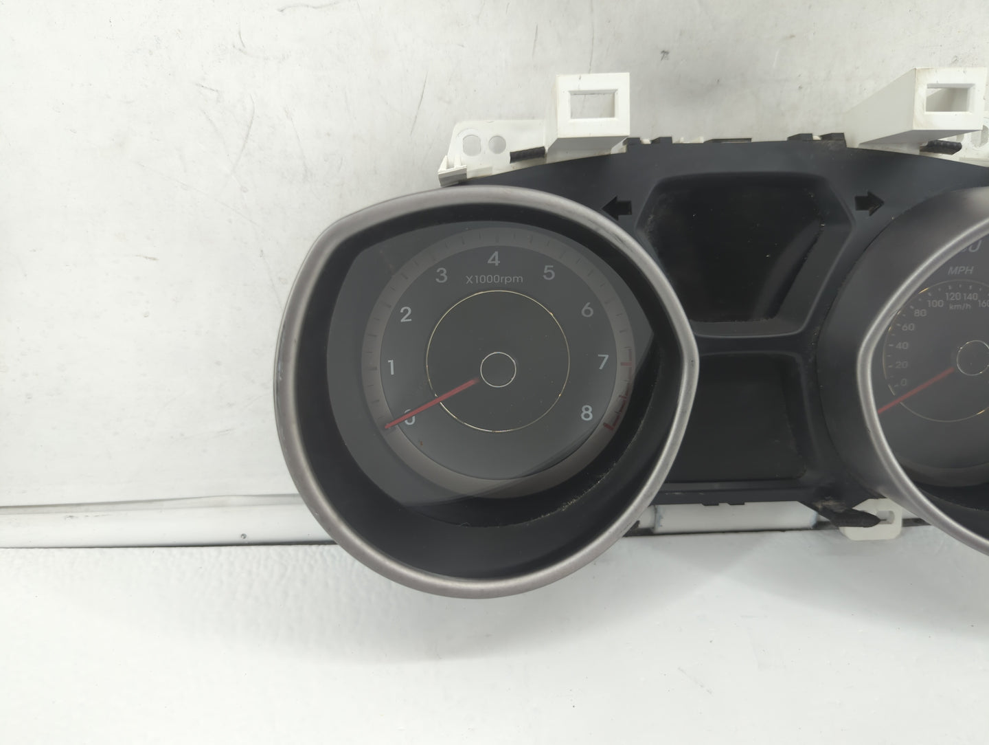 2013 Hyundai Elantra Instrument Cluster Speedometer Gauges P/N:94001-3X275 94001-3X520 Fits OEM Used Auto Parts - Oemusedaut