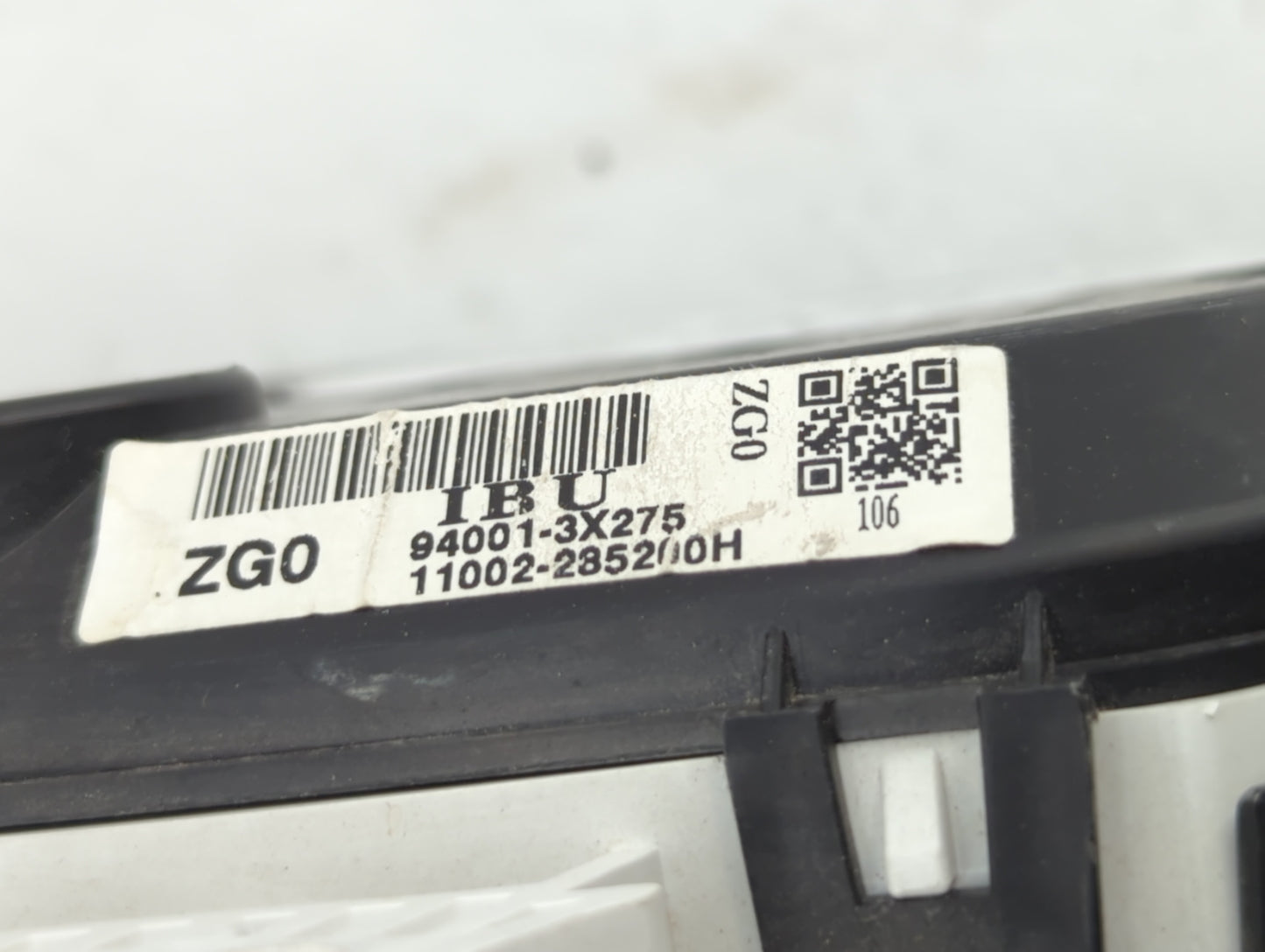 2013 Hyundai Elantra Instrument Cluster Speedometer Gauges P/N:94001-3X275 94001-3X520 Fits OEM Used Auto Parts - Oemusedaut