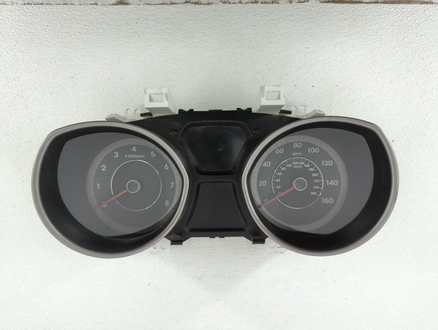 2013 Hyundai Elantra Instrument Cluster Speedometer Gauges P/N:94001-3X275 94001-3X520 Fits OEM Used Auto Parts - Oemusedaut