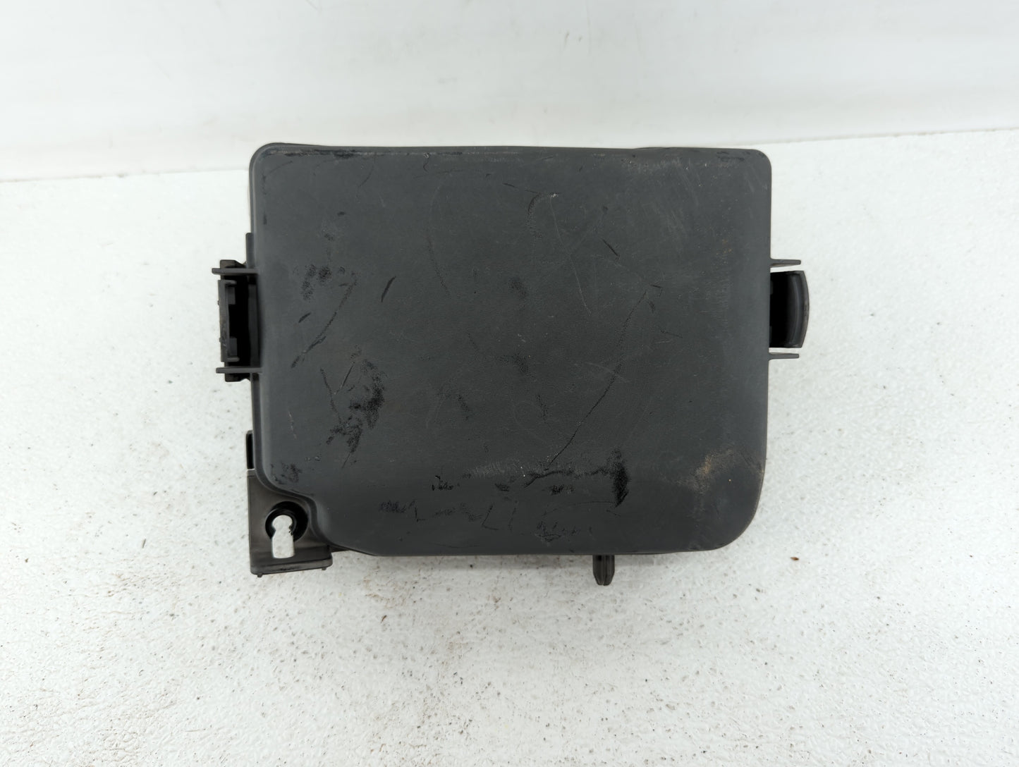 2011-2013 Hyundai Elantra Fusebox Fuse Box Panel Relay Module P/N:VS912003Y054UA 1302260016 Fits Fits 2011 2012 2013 OEM Use