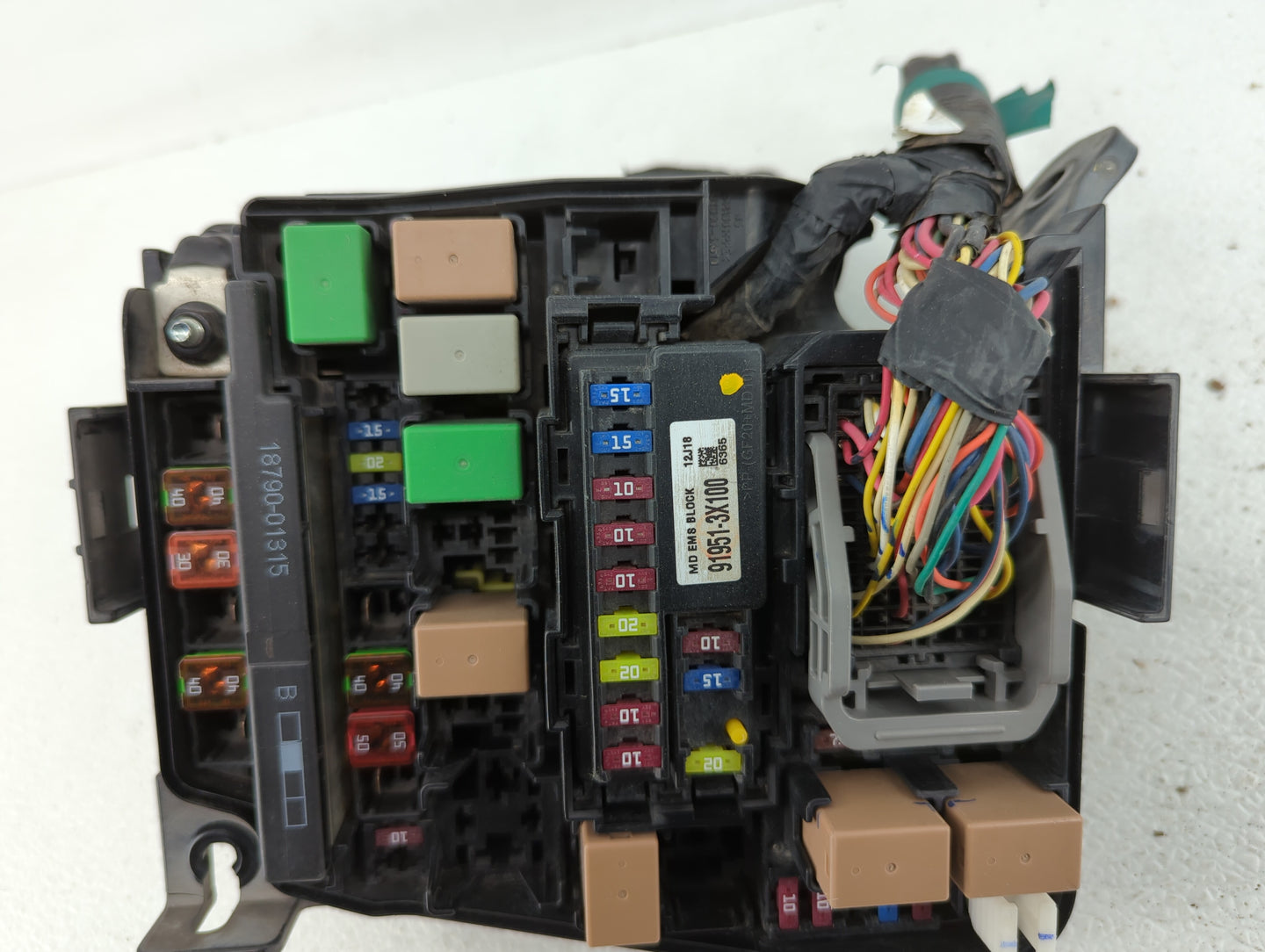 2011-2013 Hyundai Elantra Fusebox Fuse Box Panel Relay Module P/N:VS912003Y054UA 1302260016 Fits Fits 2011 2012 2013 OEM Use
