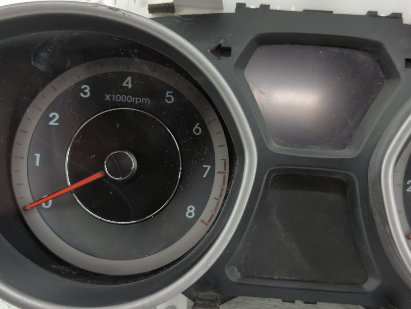 2013 Hyundai Elantra Instrument Cluster Speedometer Gauges P/N:94001-3X275 94001-3X520 Fits OEM Used Auto Parts - Oemusedaut