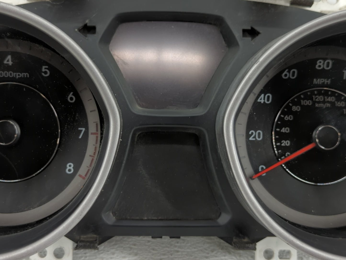 2013 Hyundai Elantra Instrument Cluster Speedometer Gauges P/N:94001-3X275 94001-3X520 Fits OEM Used Auto Parts - Oemusedaut