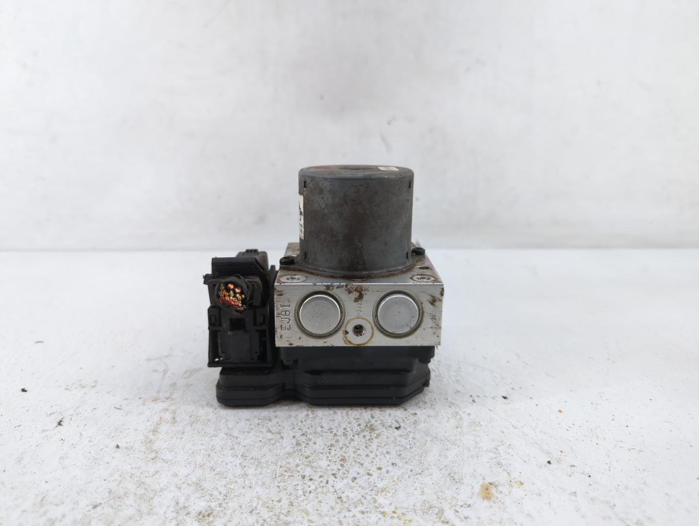 2011-2013 Hyundai Elantra ABS Pump Control Module Replacement P/N:58920-3X650 58920-3X700 Fits Fits 2011 2012 2013 OEM Used 