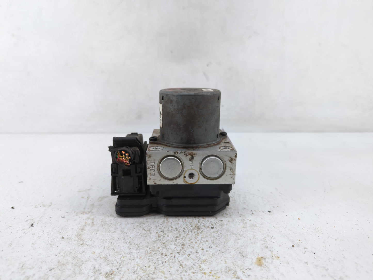 2011-2013 Hyundai Elantra ABS Pump Control Module Replacement P/N:58920-3X650 58920-3X700 Fits Fits 2011 2012 2013 OEM Used 
