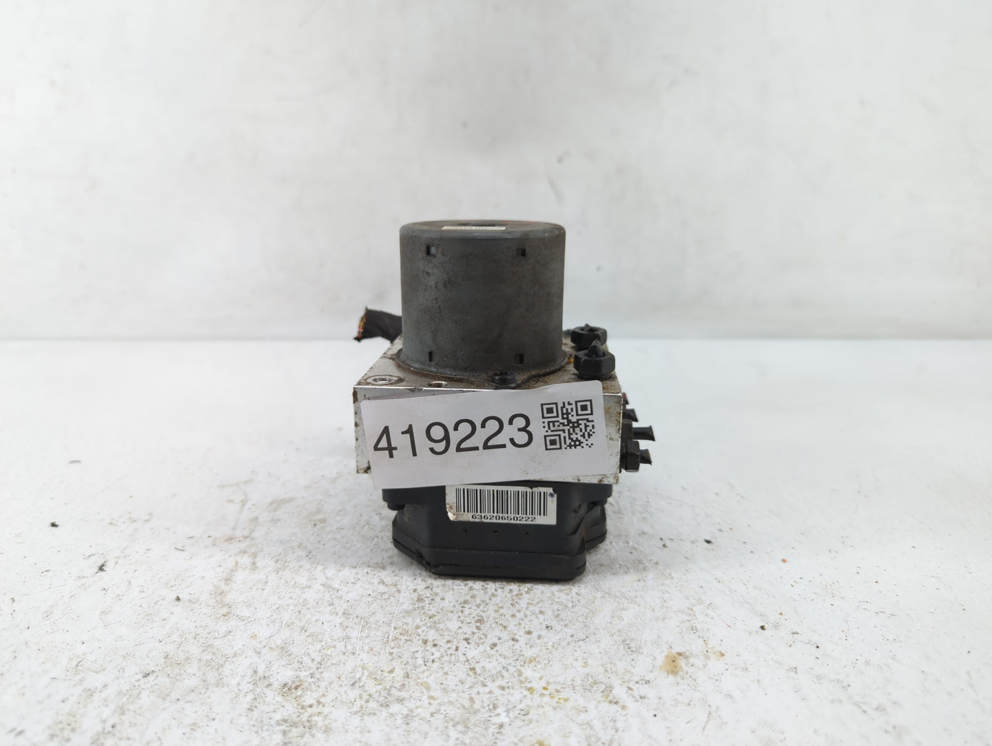 2011-2013 Hyundai Elantra ABS Pump Control Module Replacement P/N:58920-3X650 58920-3X700 Fits Fits 2011 2012 2013 OEM Used 