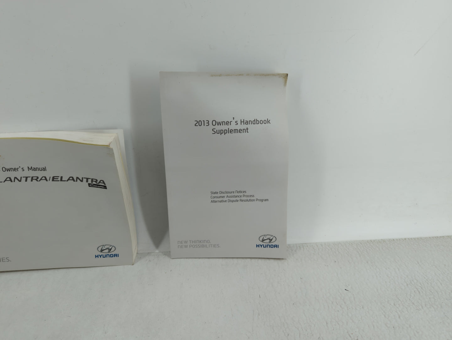 2013 Hyundai Elantra Owners Manual Book Guide OEM Used Auto Parts - Oemusedautoparts1.com