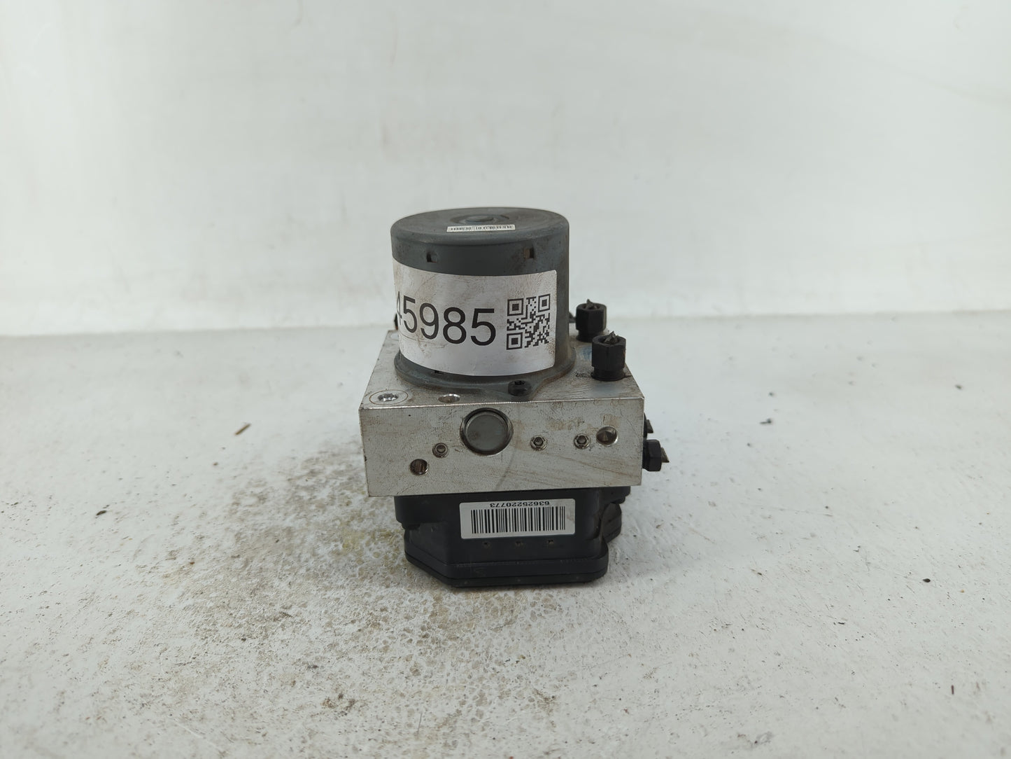 2011-2013 Hyundai Elantra ABS Pump Control Module Replacement P/N:58920-3X650 58920-3X700 Fits Fits 2011 2012 2013 OEM Used 
