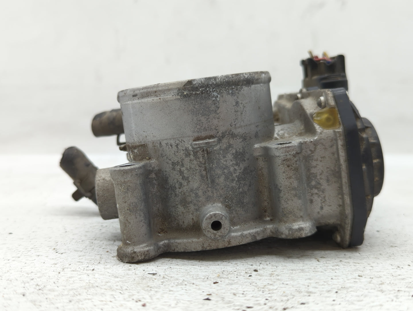 2011-2020 Hyundai Elantra Throttle Body P/N:35100-2E000 35100-2E710 Fits OEM Used Auto Parts - Oemusedautoparts1.com