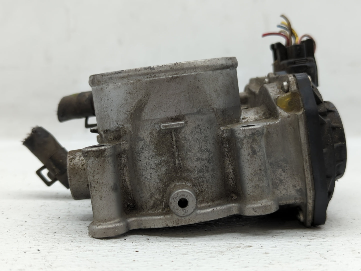 2011-2020 Hyundai Elantra Throttle Body P/N:35100-2E000 35100-2E710 Fits OEM Used Auto Parts - Oemusedautoparts1.com