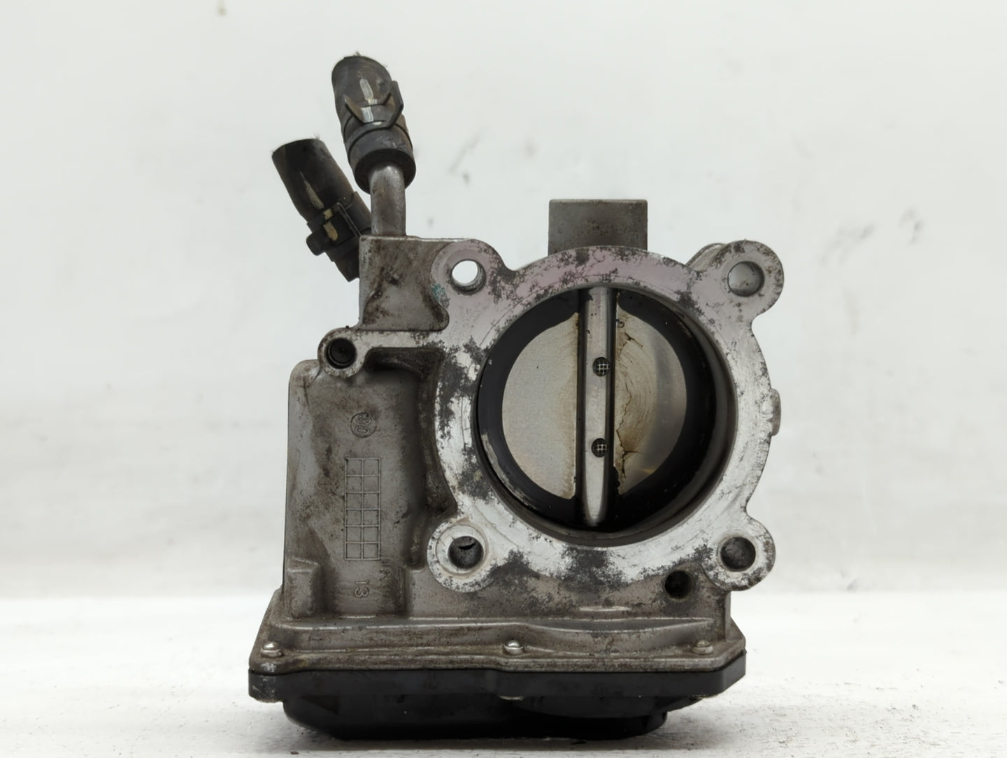 2011-2020 Hyundai Elantra Throttle Body P/N:35100-2E000 35100-2E710 Fits OEM Used Auto Parts - Oemusedautoparts1.com