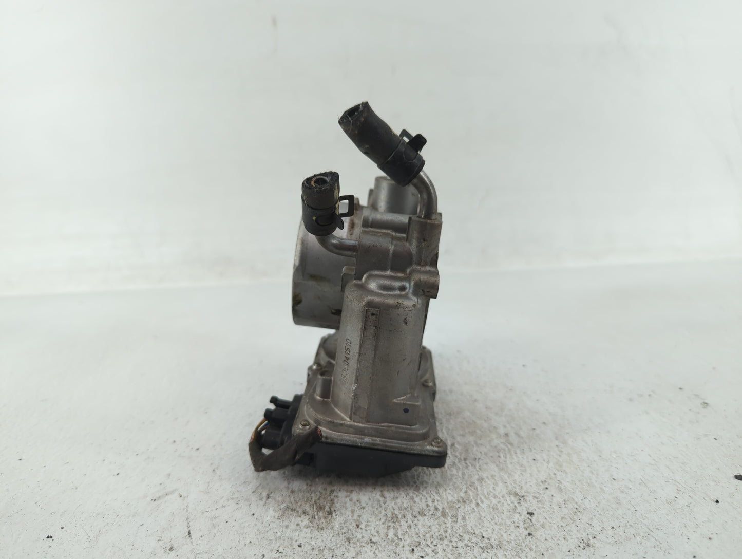 2011-2020 Hyundai Elantra Throttle Body P/N:35100-2E000 35100-2E710 Fits OEM Used Auto Parts - Oemusedautoparts1.com