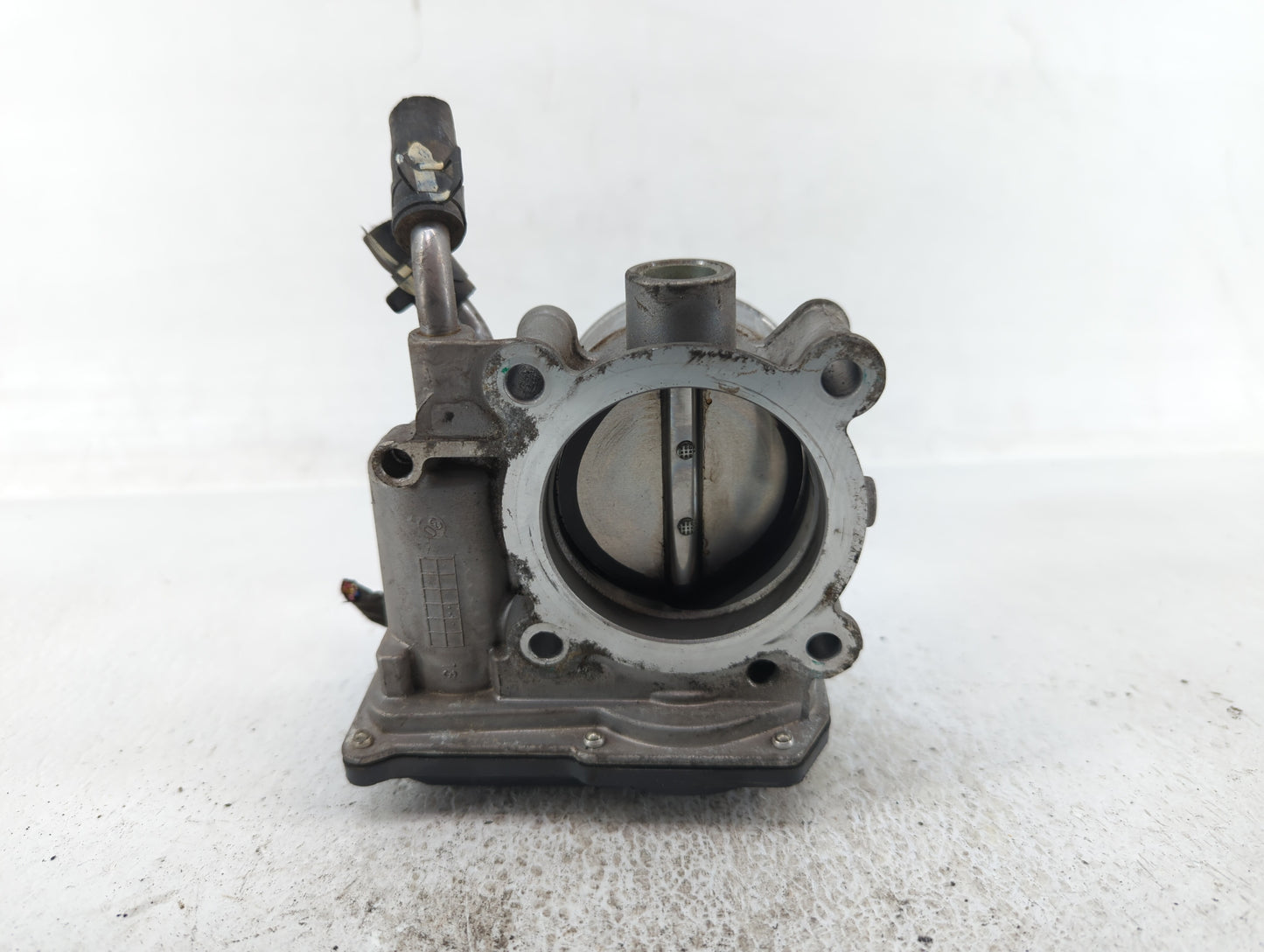 2011-2020 Hyundai Elantra Throttle Body P/N:35100-2E000 35100-2E710 Fits OEM Used Auto Parts - Oemusedautoparts1.com
