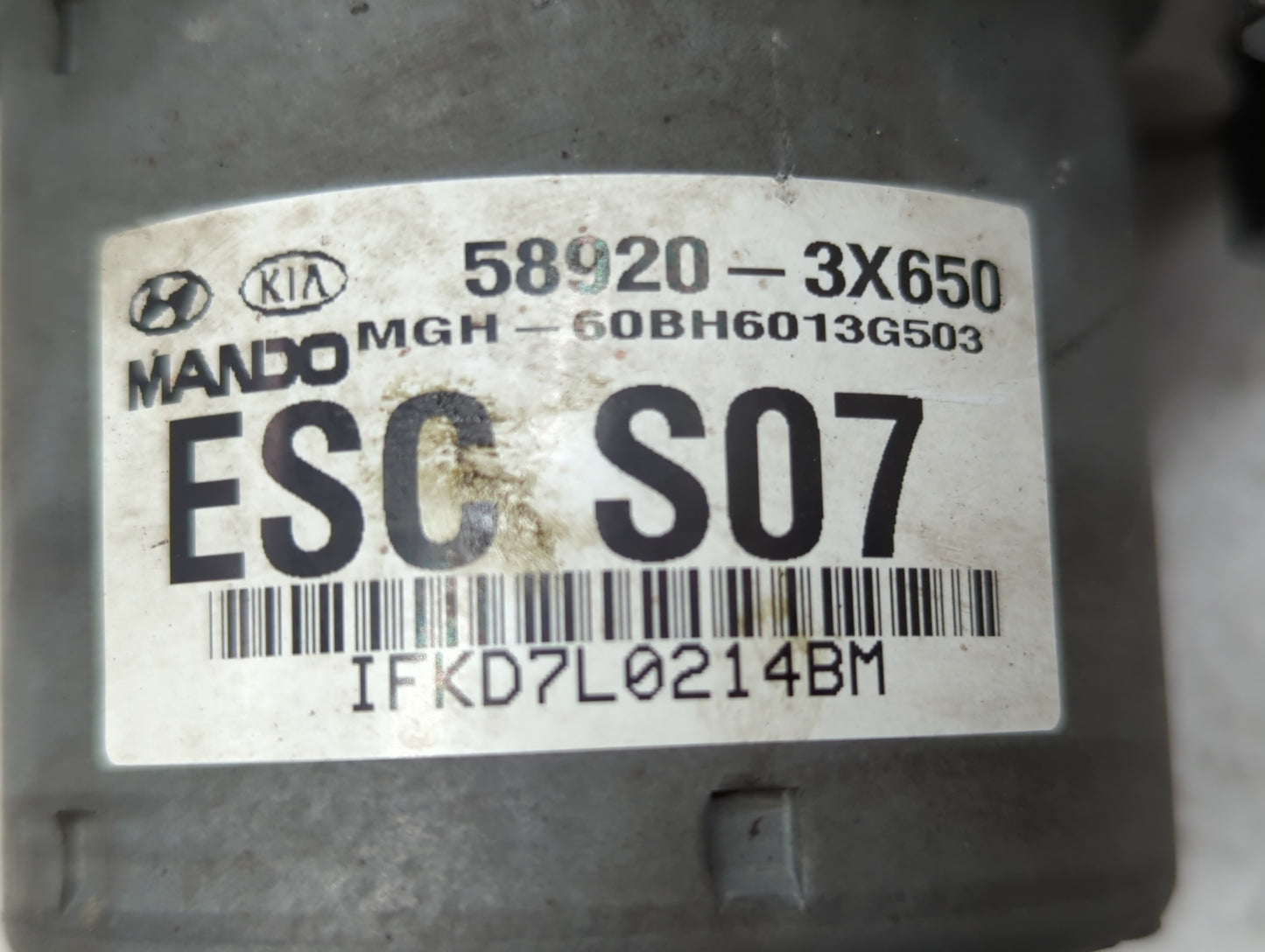 2011-2013 Hyundai Elantra ABS Pump Control Module Replacement P/N:58920-3X650 58920-3X700 Fits Fits 2011 2012 2013 OEM Used 