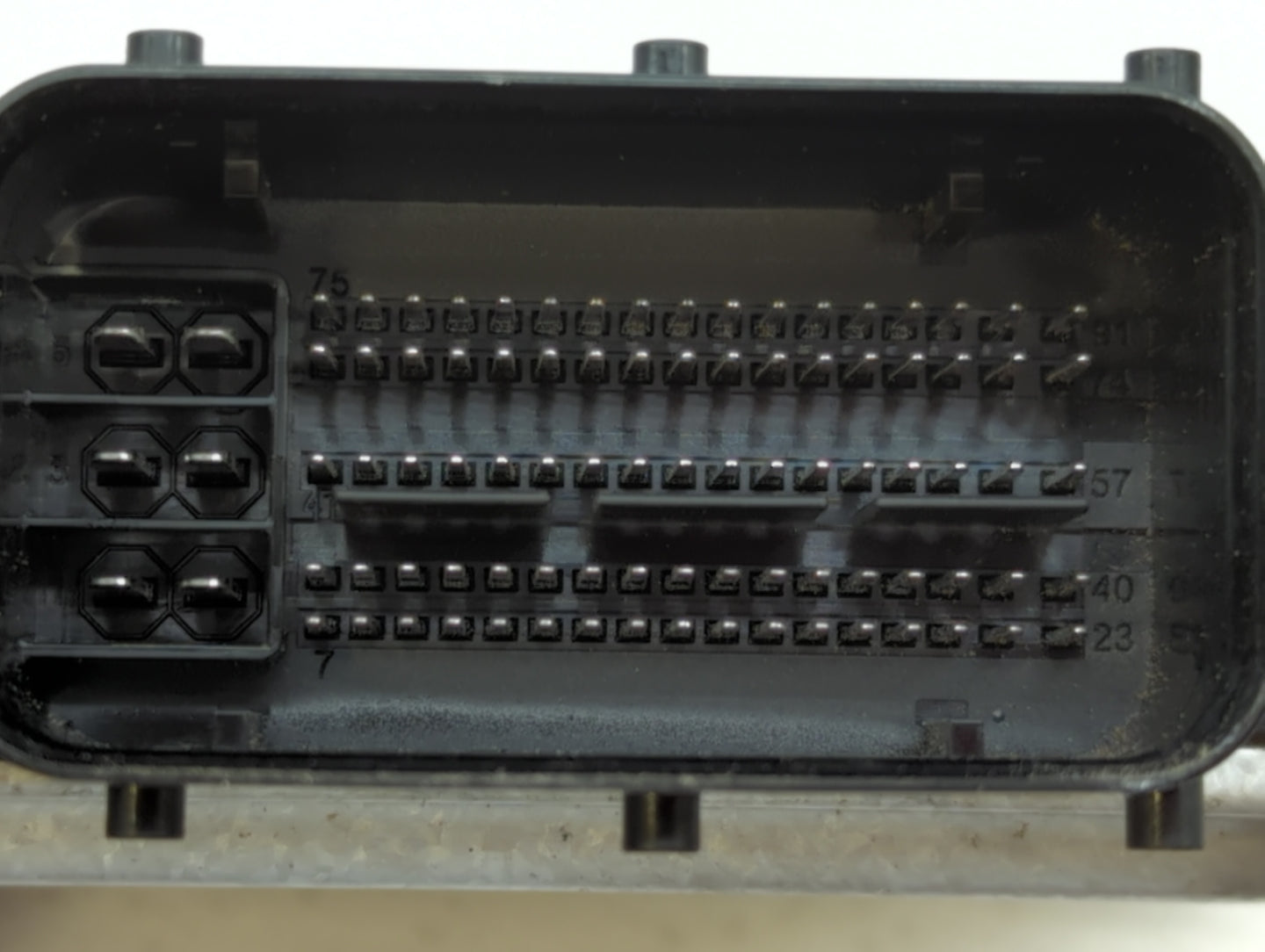 2011-2013 Hyundai Elantra PCM Engine Control Computer ECU ECM PCU OEM P/N:39103-2EMP3 39102-2EMP3 Fits Fits 2011 2012 2013 O