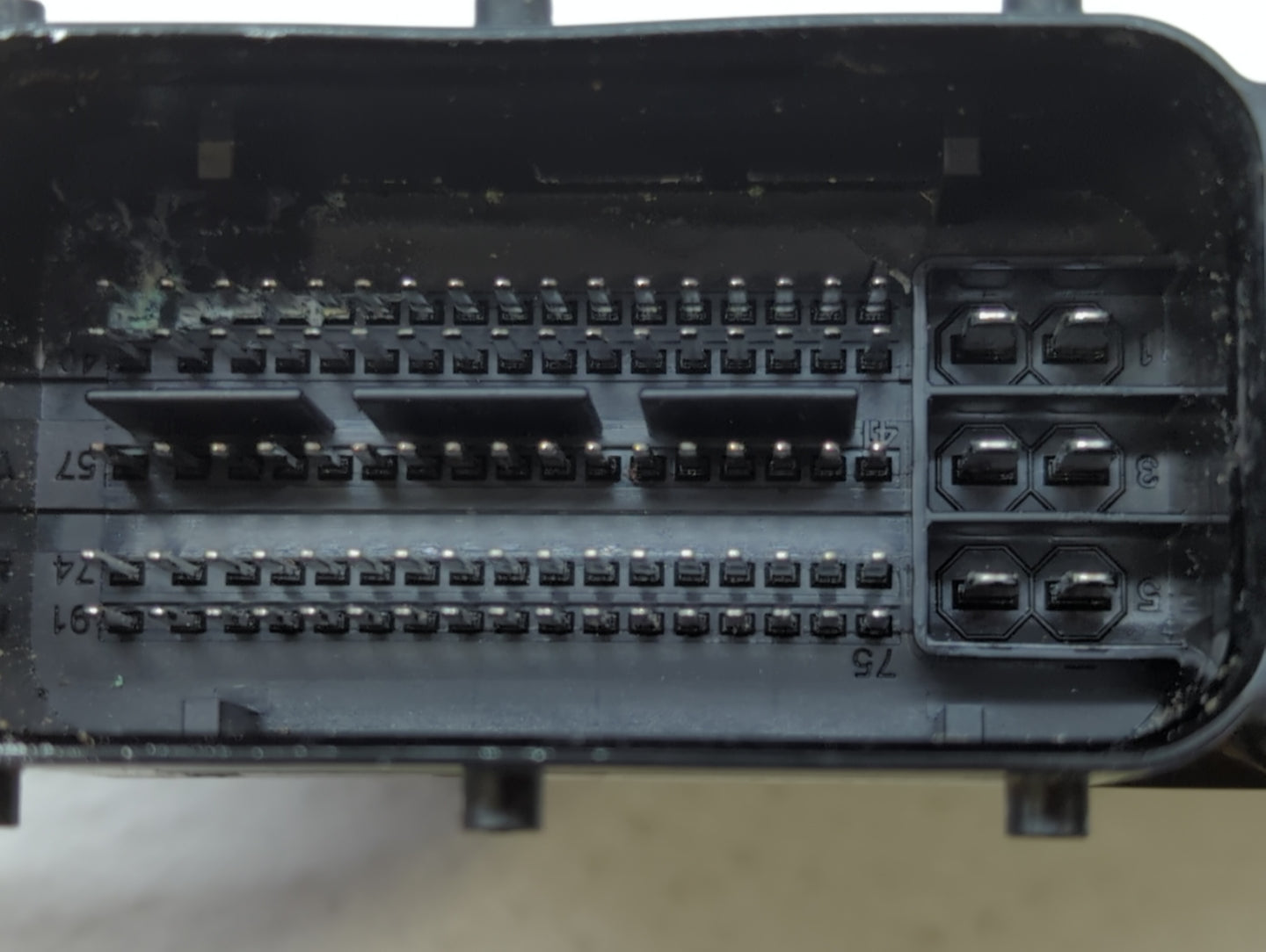 2011-2013 Hyundai Elantra PCM Engine Control Computer ECU ECM PCU OEM P/N:39103-2EMB3 39102-2EMB3 Fits Fits 2011 2012 2013 O