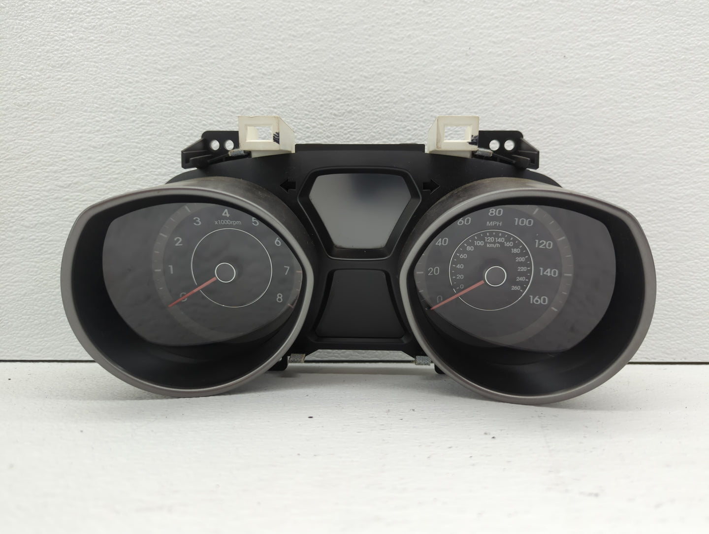 2013 Hyundai Elantra Instrument Cluster Speedometer Gauges P/N:94001-3X275 94001-3Y520 Fits OEM Used Auto Parts - Oemusedaut