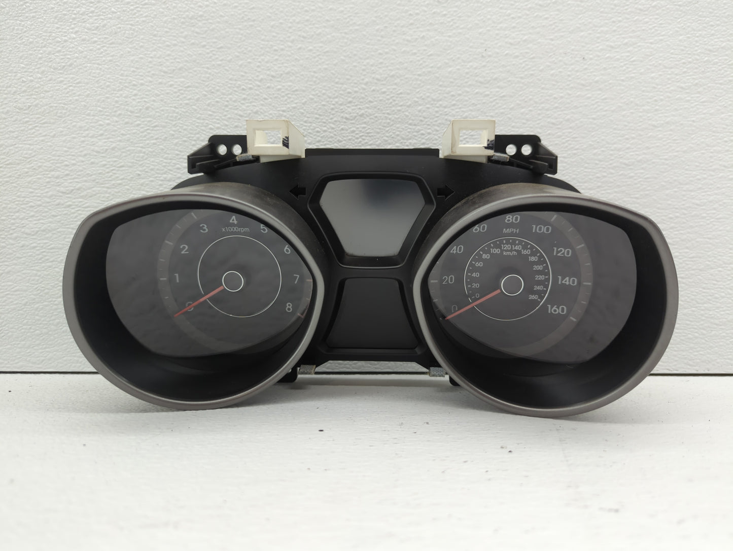 2013 Hyundai Elantra Instrument Cluster Speedometer Gauges P/N:94001-3X275 94001-3Y520 Fits OEM Used Auto Parts - Oemusedaut